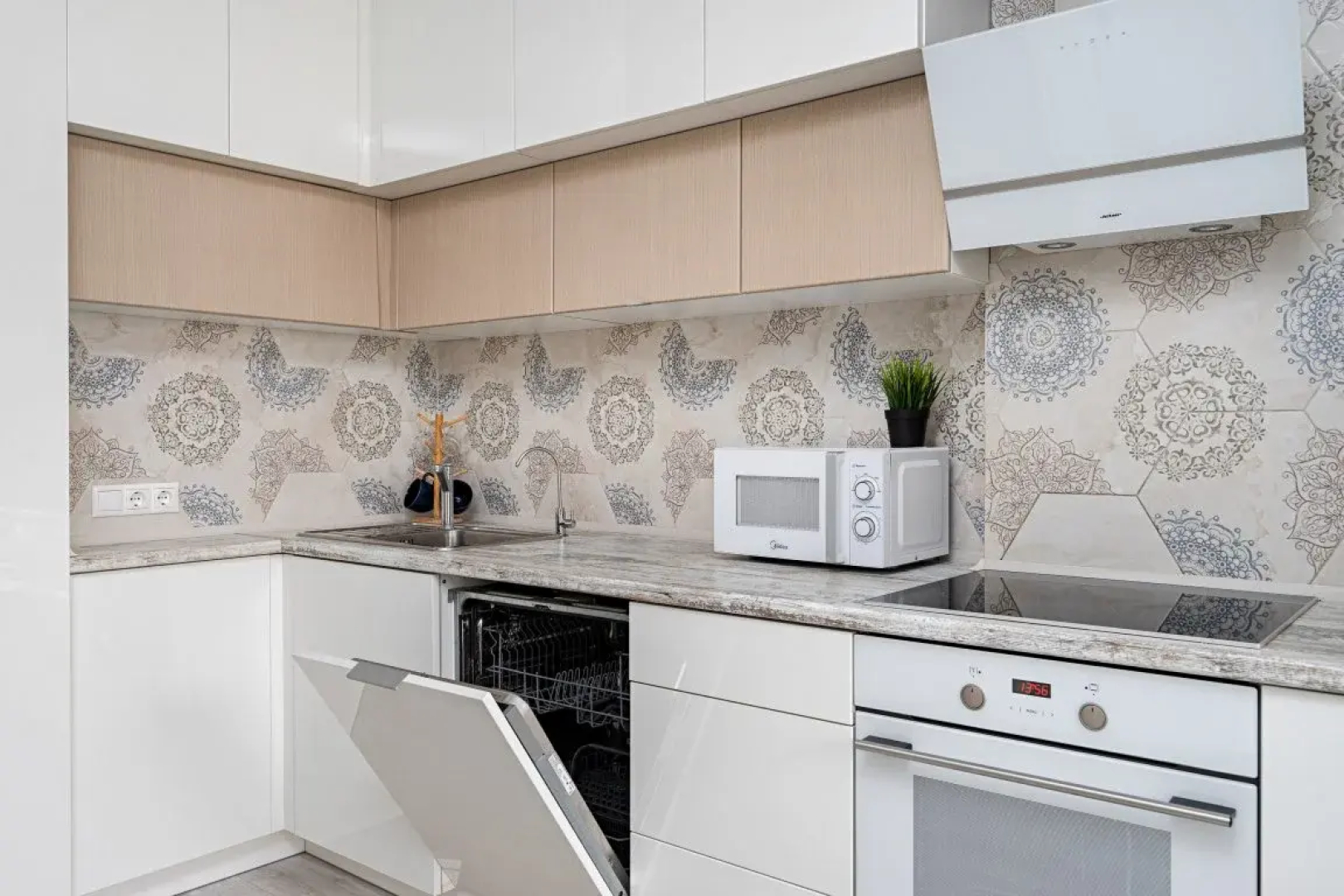 Chasha Apartments