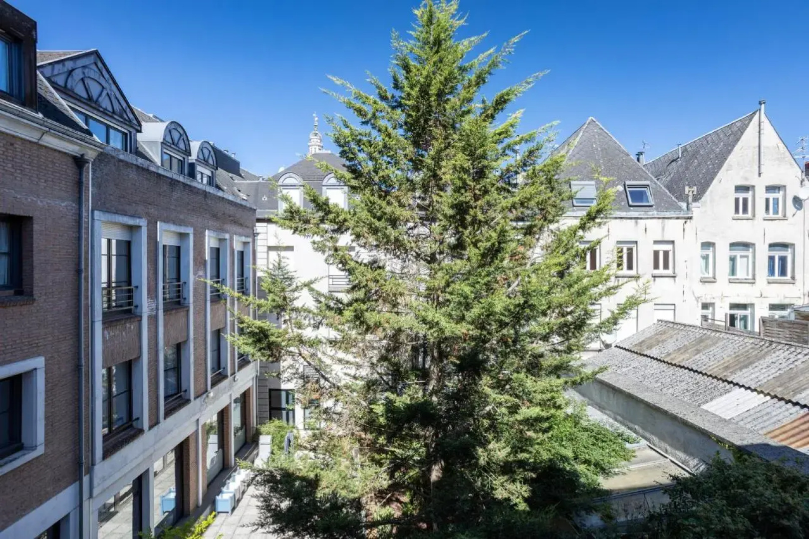 B&B HOTEL Arras Centre Les Places