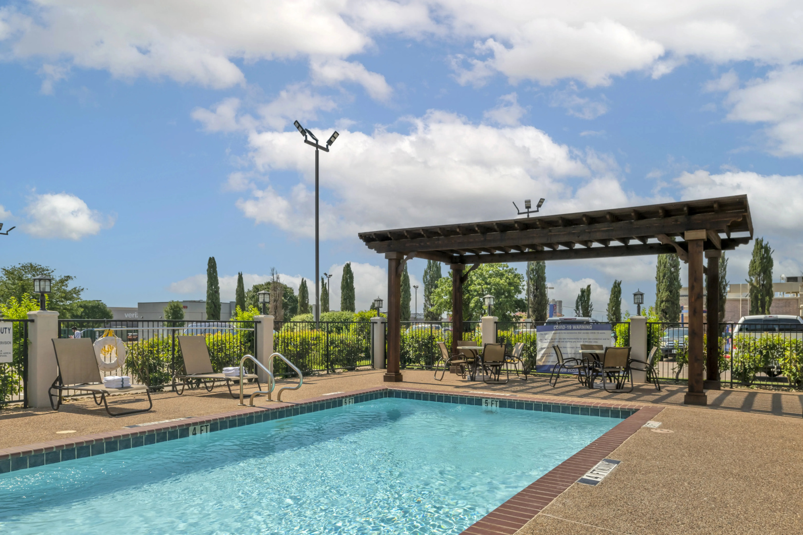 Best Western Plus Denton Inn & Suites