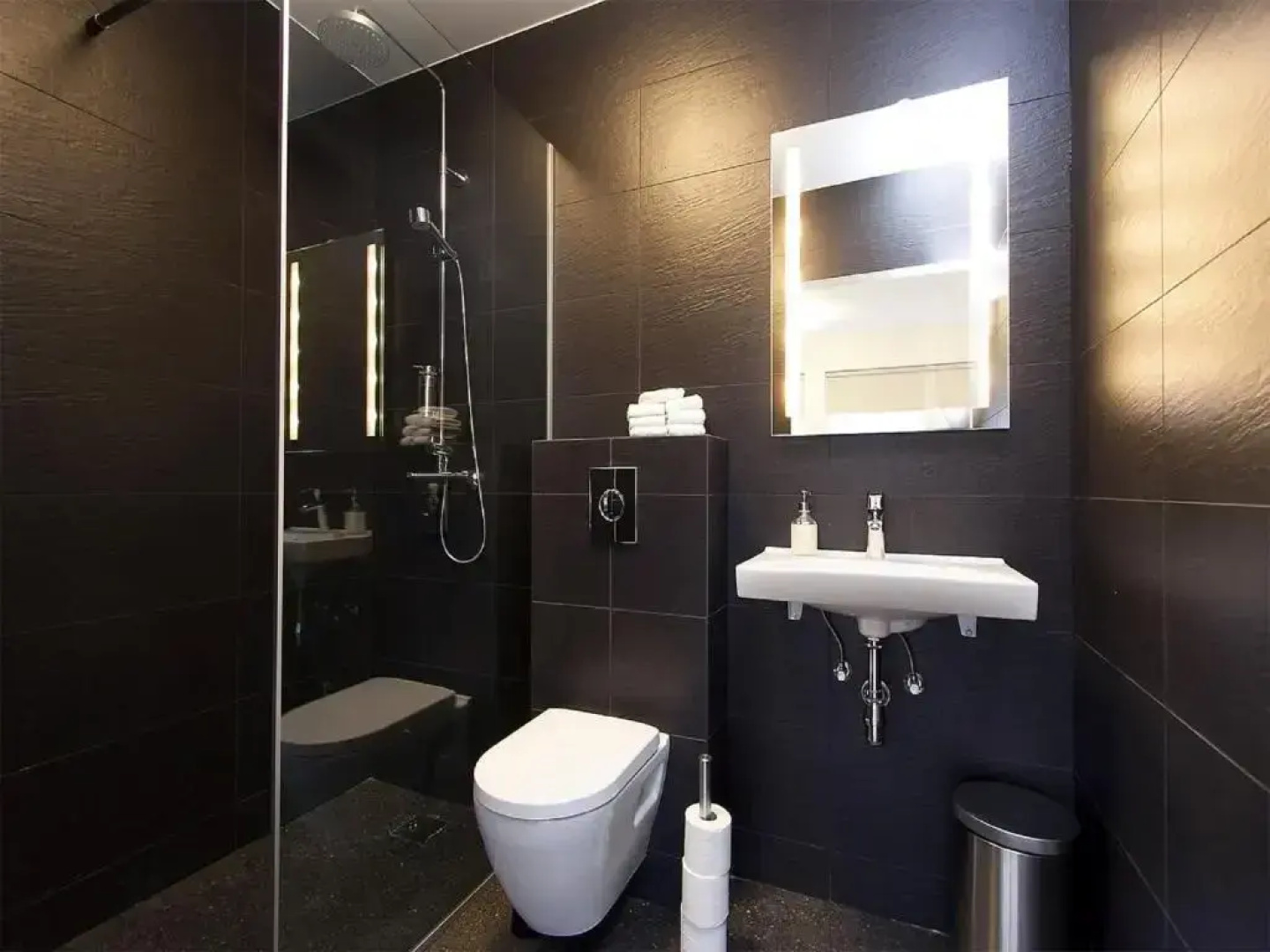 Kef Guesthouse by Keflavík airport