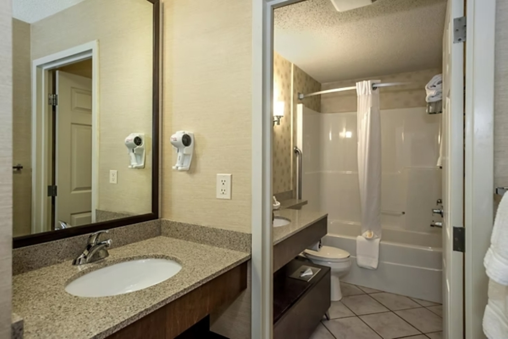 Holiday Inn Lethbridge by IHG