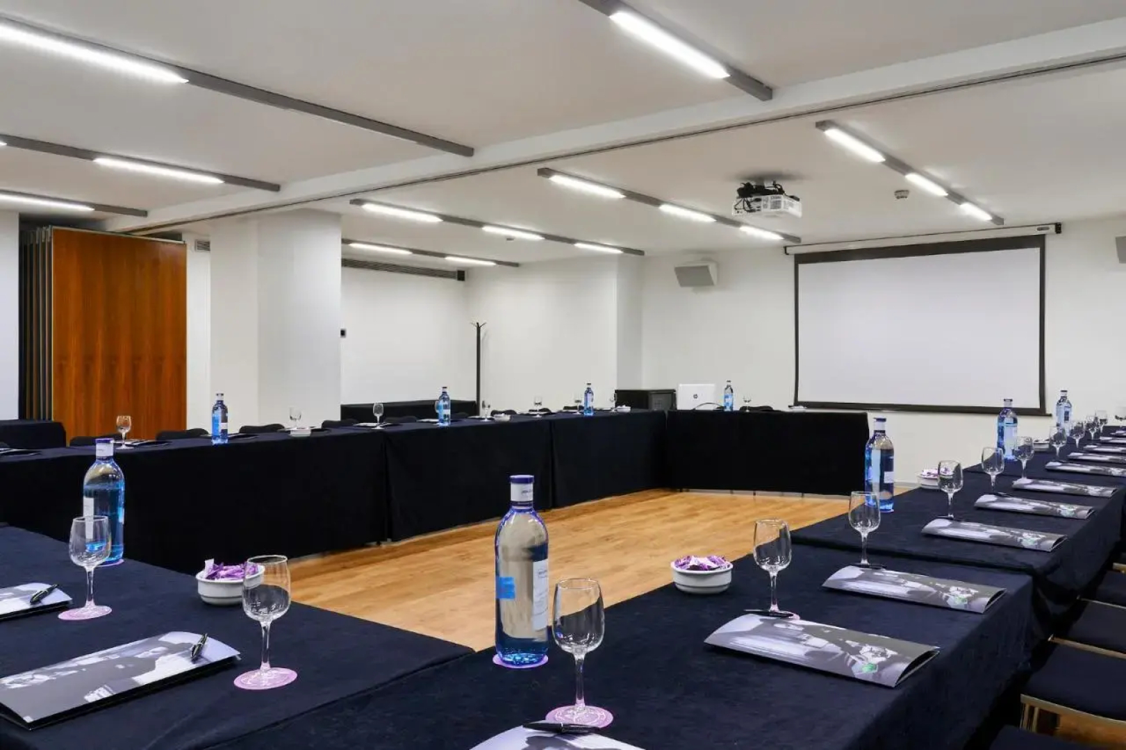 Hotel Indigo Barcelona Plaza Espana by IHG