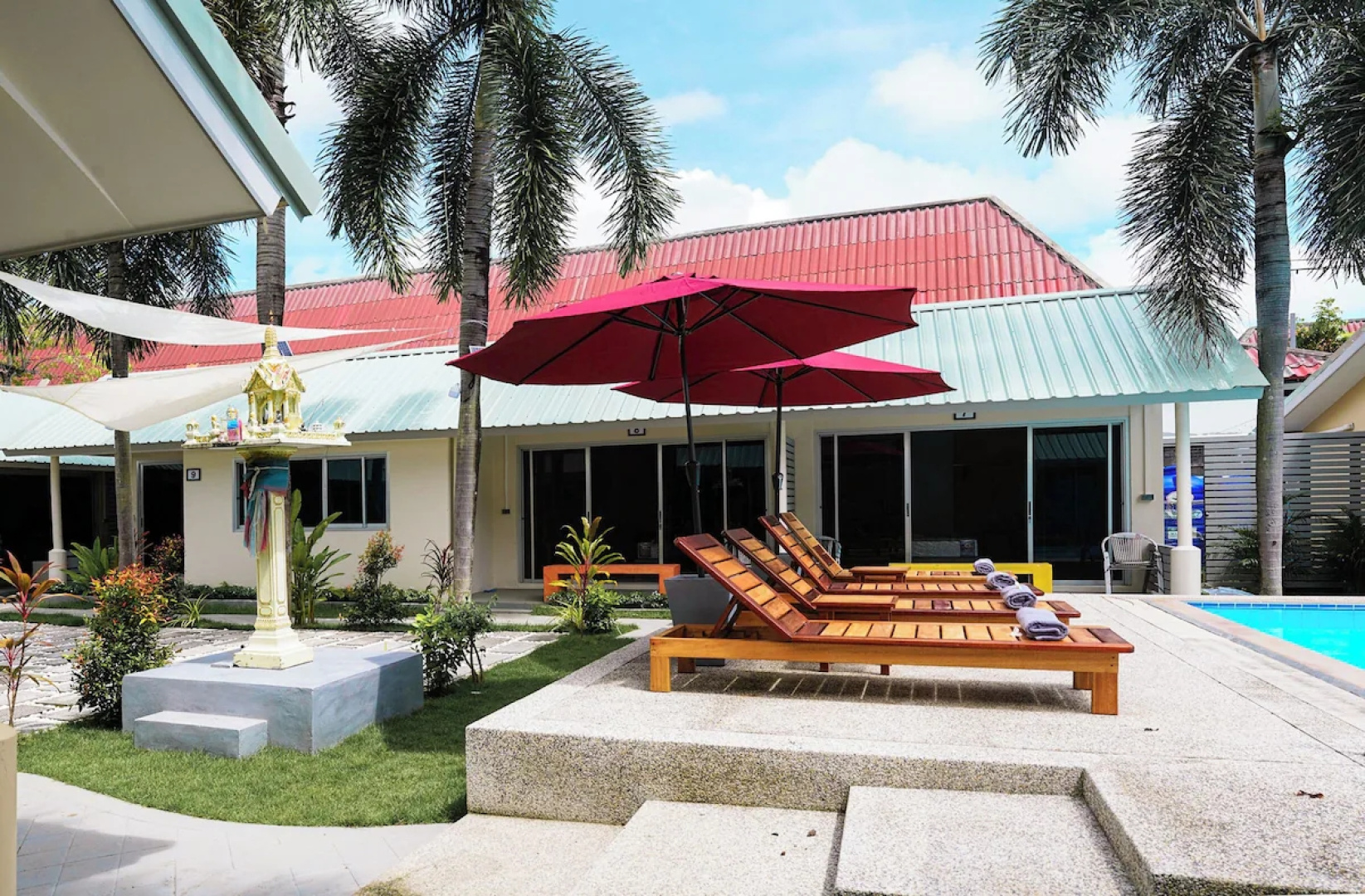 Maiiam Bungalows