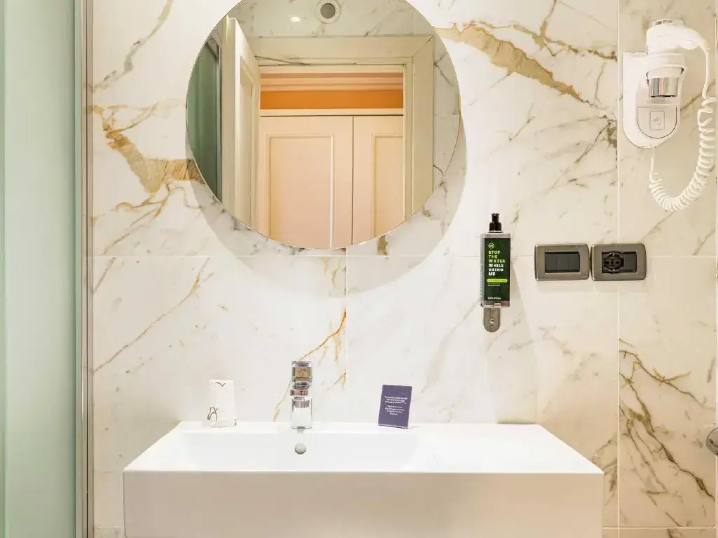 Отель B&B Hotel Firenze Laurus al Duomo