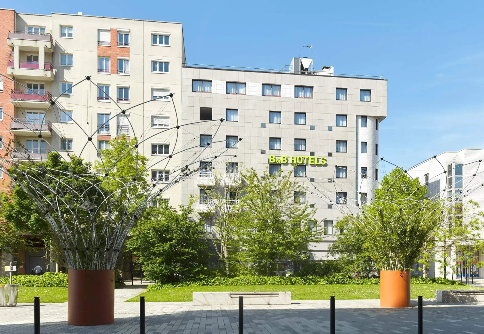 B&B HOTEL Saint-Quentin-en-Yvelines Centre Gare