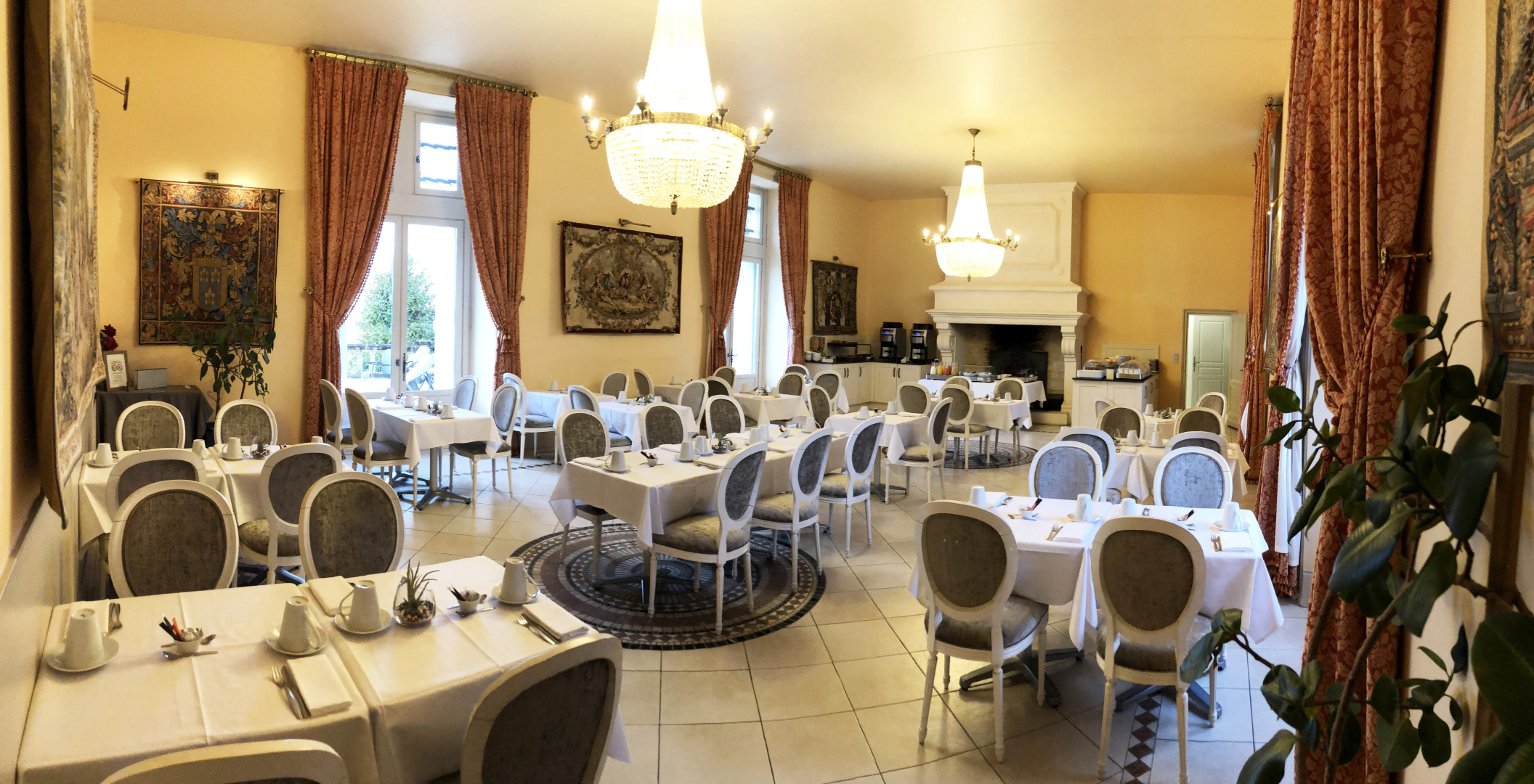 Domaine du Château de Monrecour – Hôtel et Restaurant