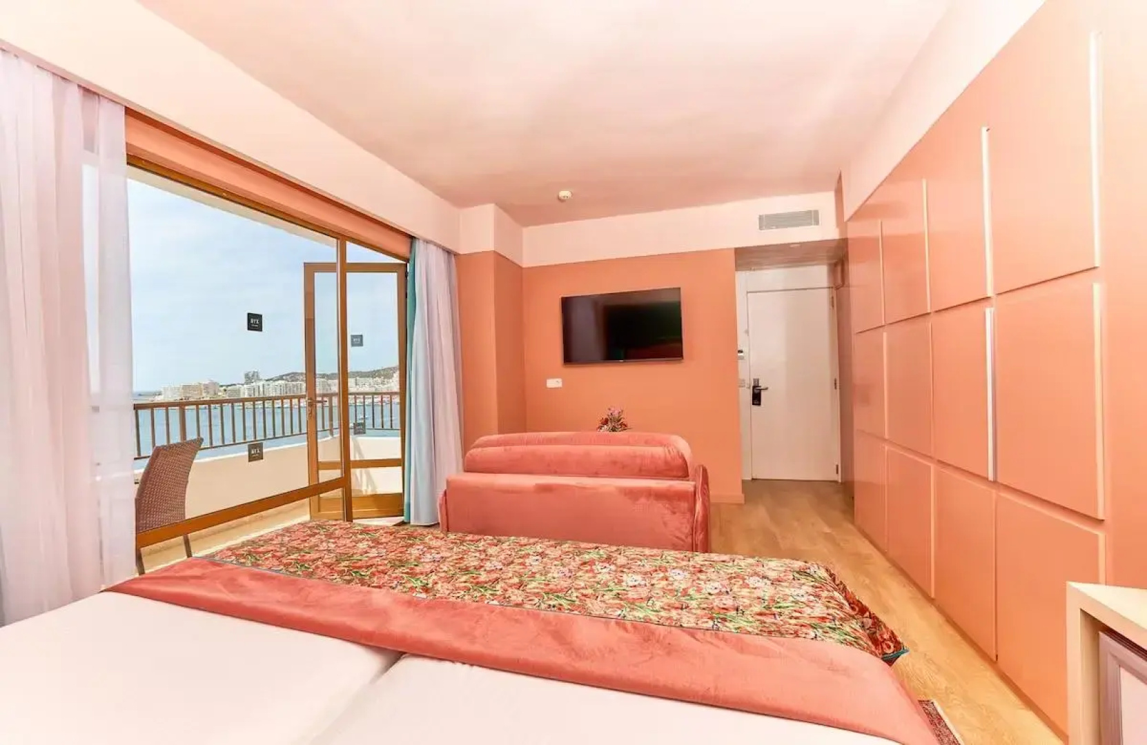 Отель NYX Hotel Ibiza - Adults Only