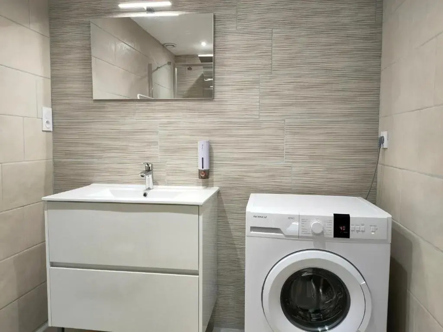 Gîte 1804 Montagnes du Jura avec Spa et Sauna classé 3 étoiles