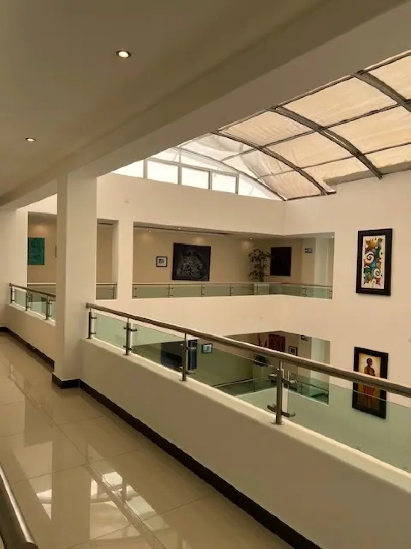 Hotel Two Select