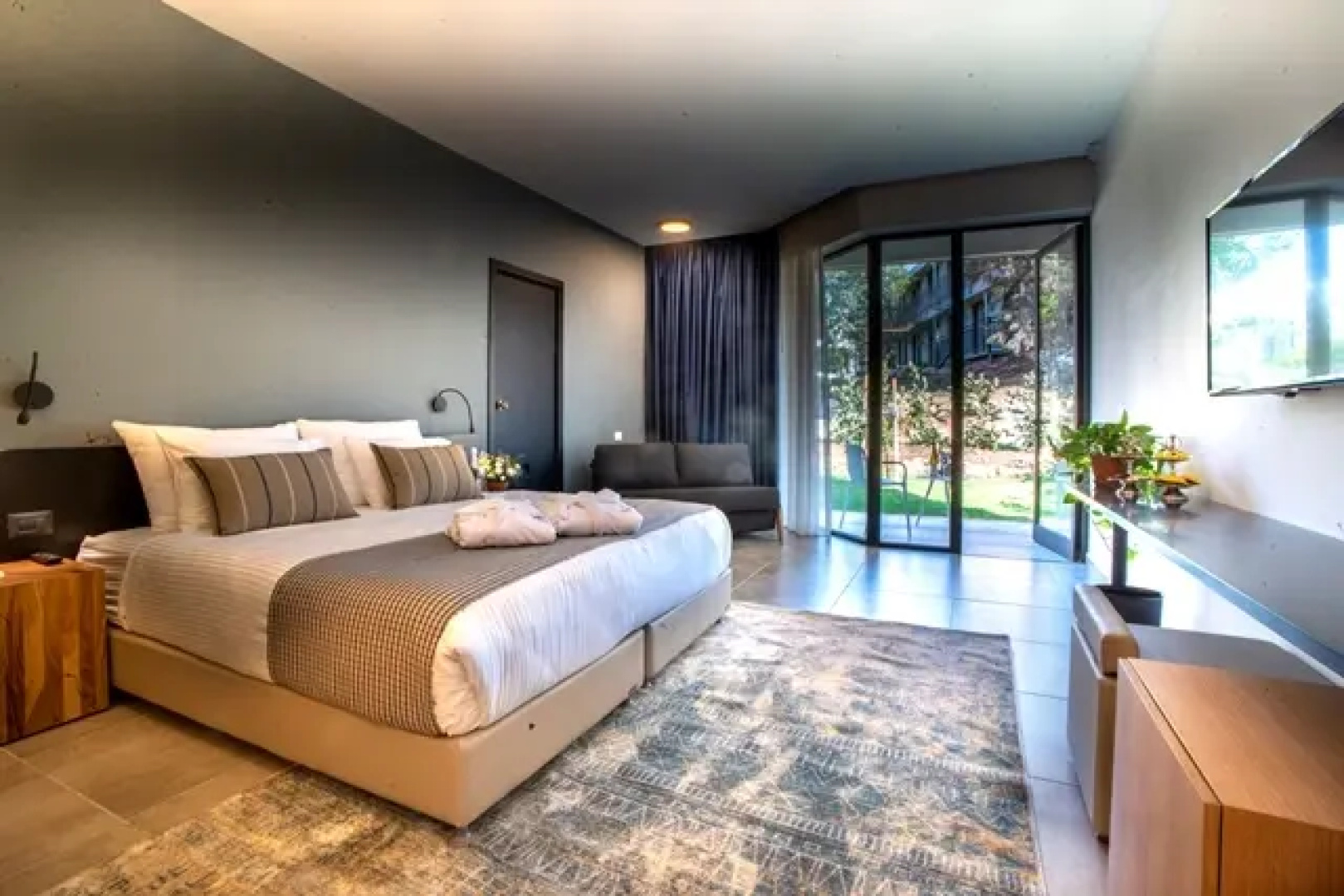 Kfar Giladi Hotel