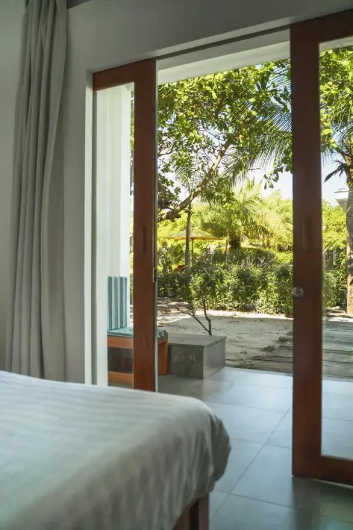 Long Set Resort
