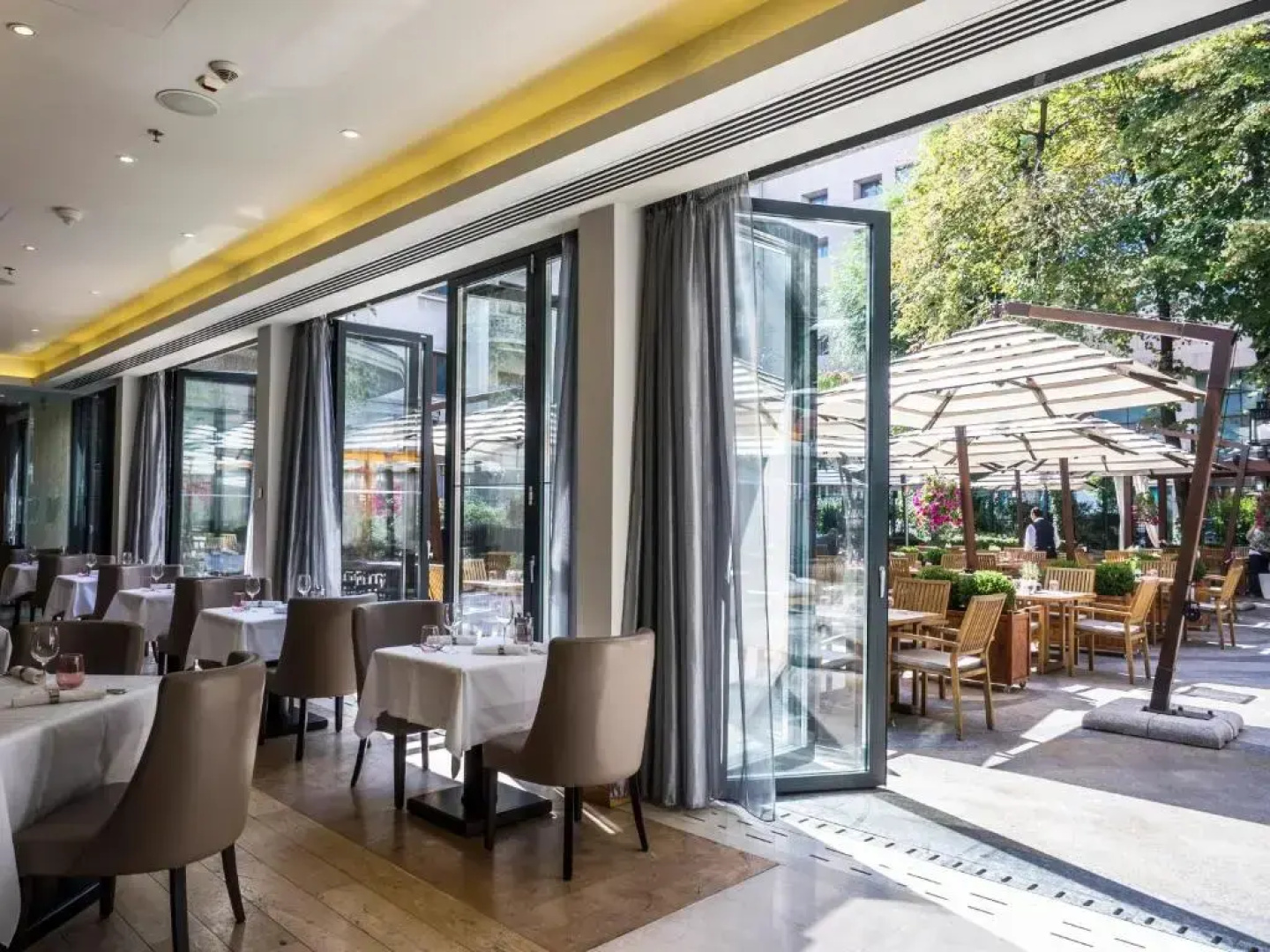 InterContinental Athénée Palace Bucharest by IHG