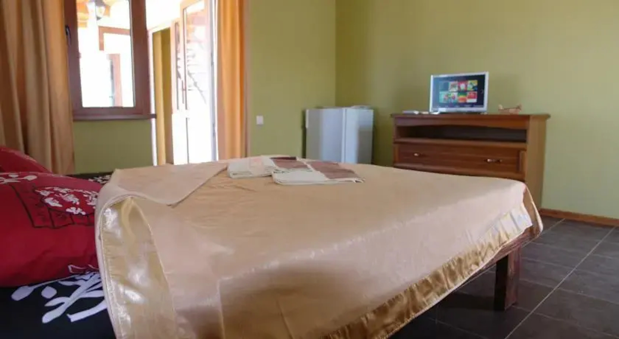 Zhemchuzhina Meganoma Guest House