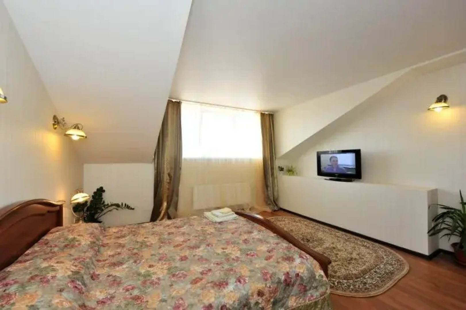 Business Hotel