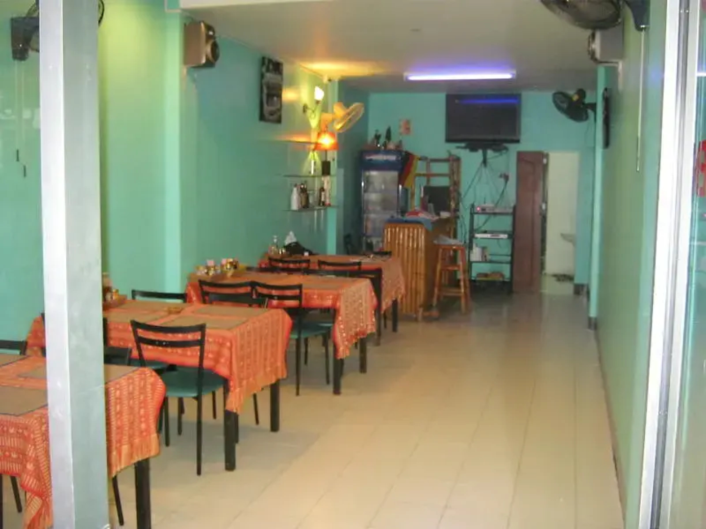 Relax Pub & Guesthouse