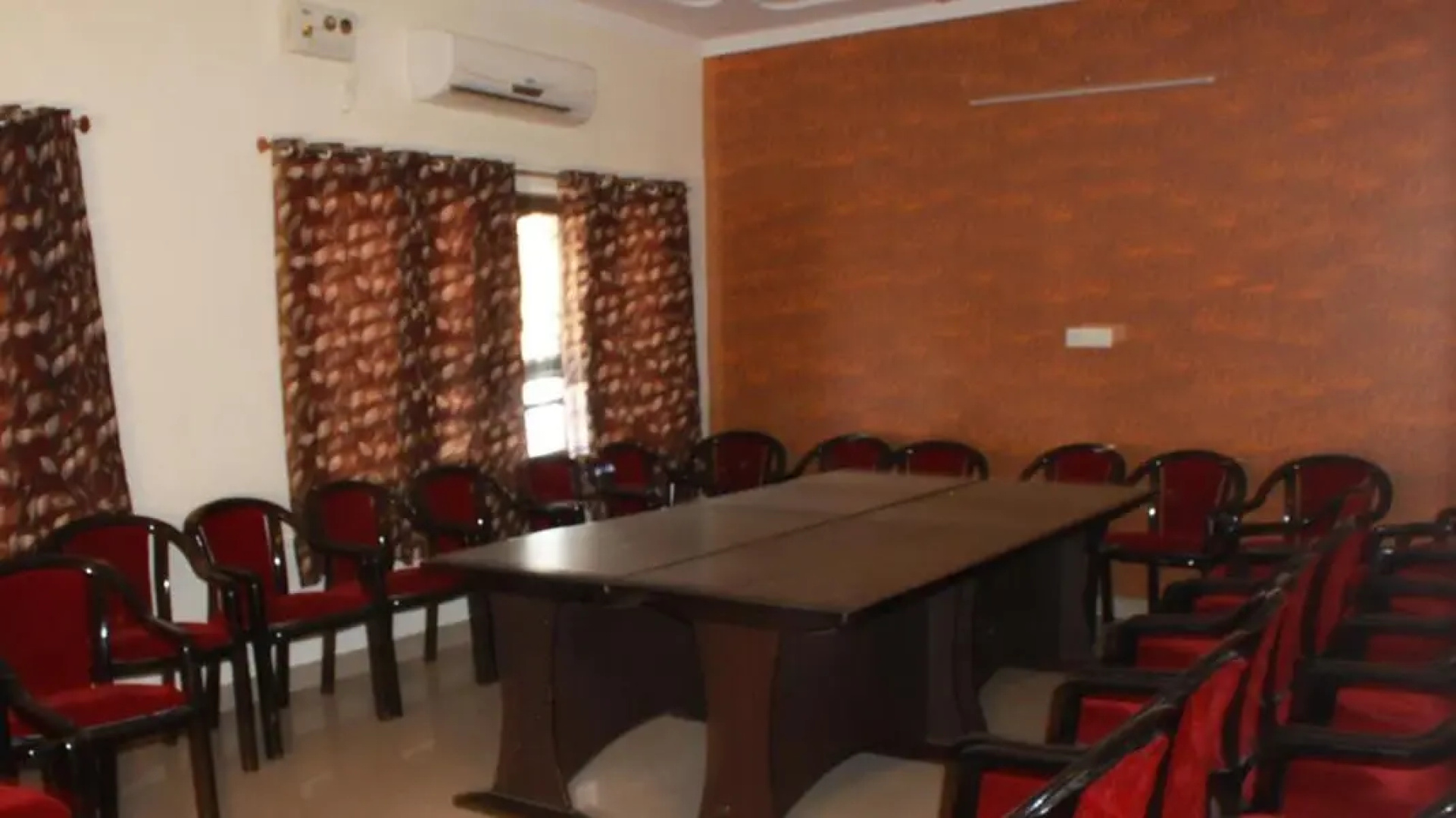 Hotel Utsav