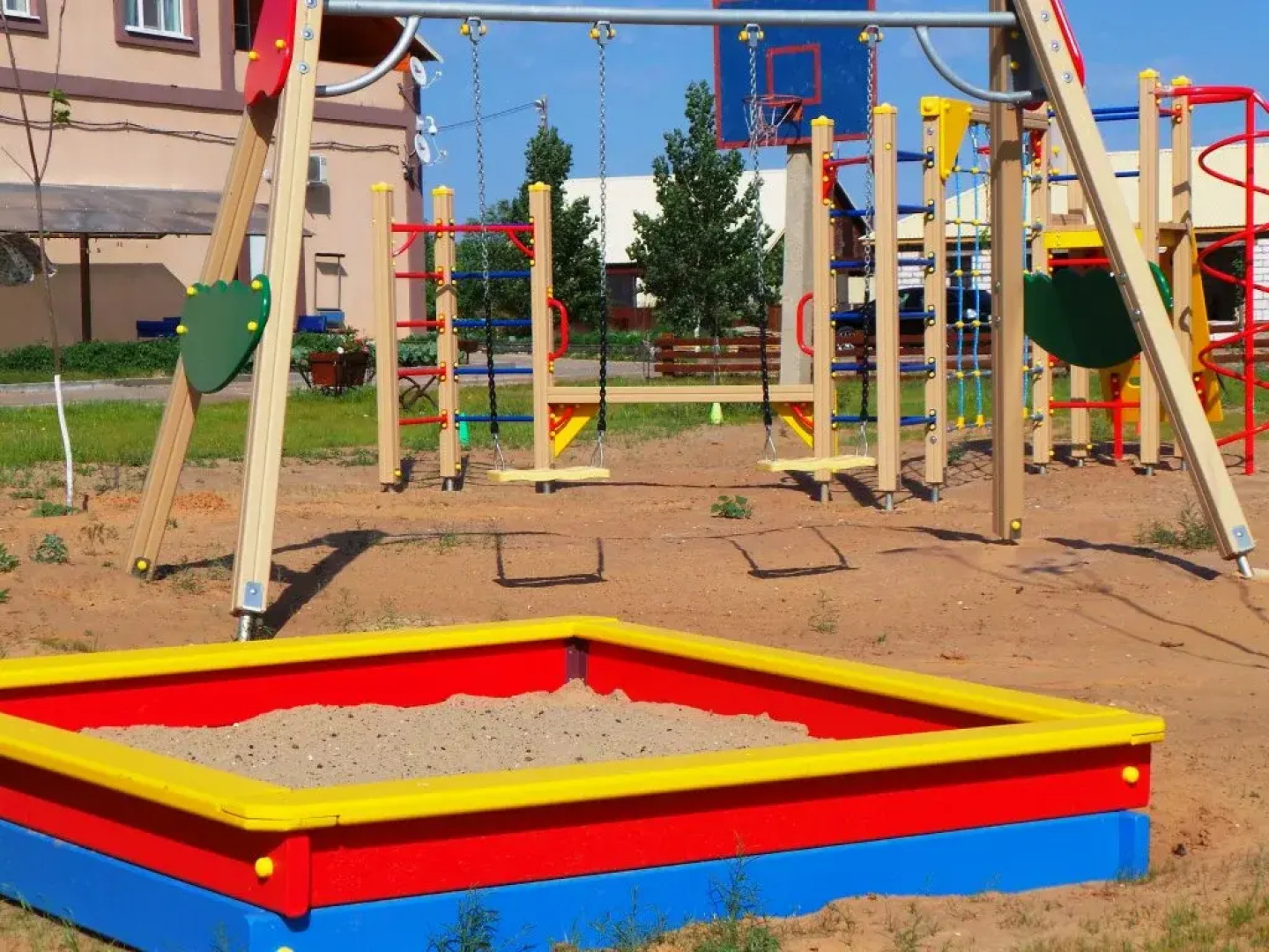 Zolotyie Barhanyi Hotel