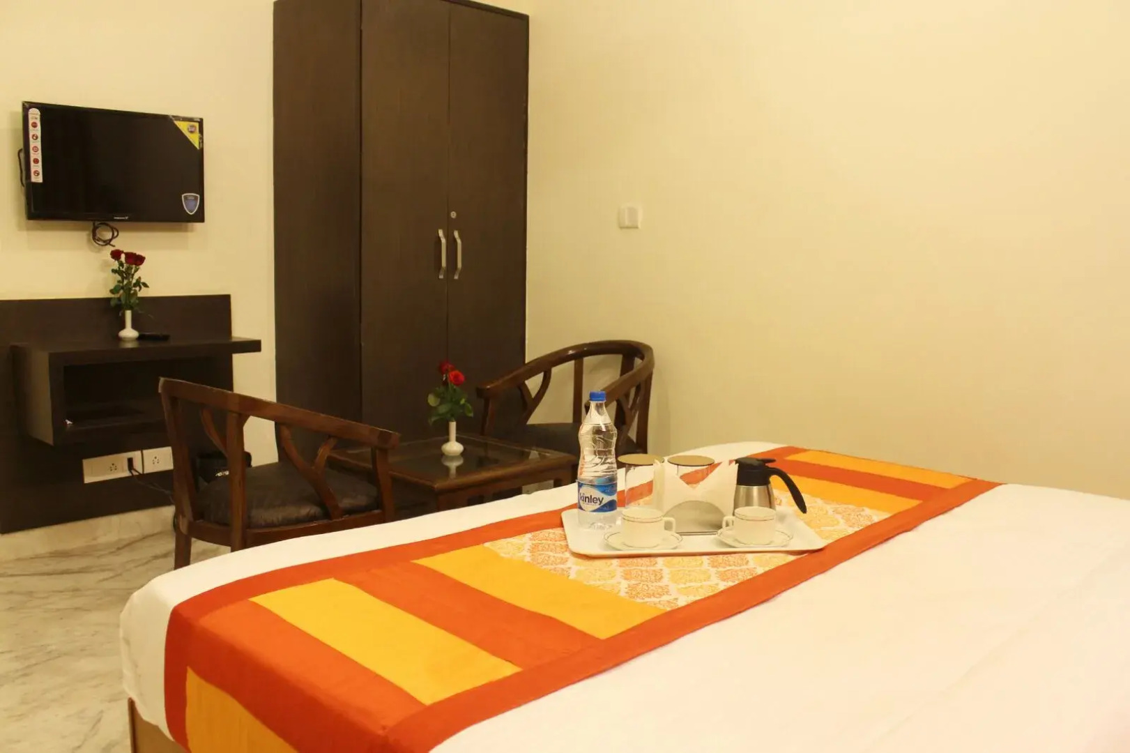 Itsy Hotels Swastika Inn Sector 26