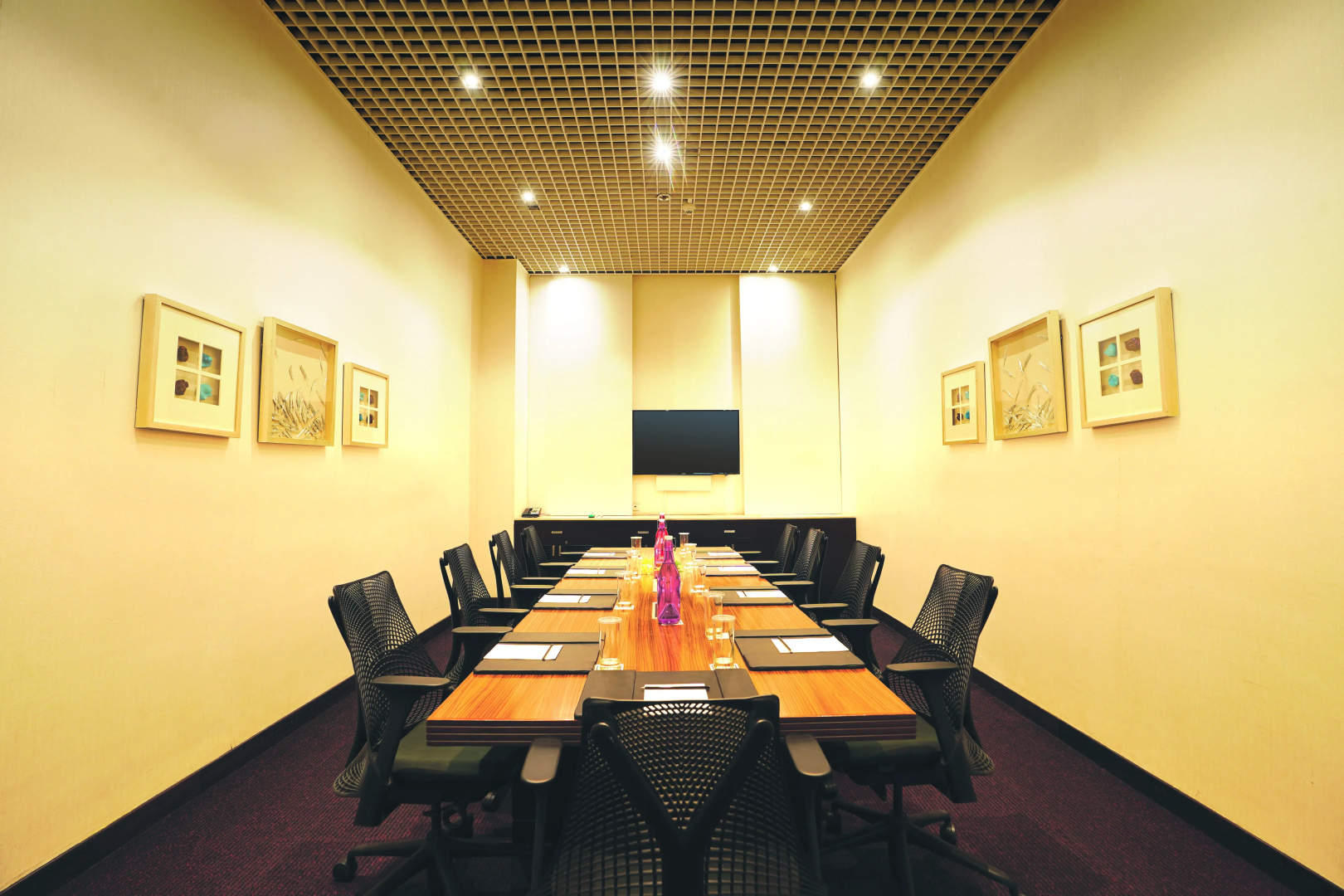 DoubleTree by Hilton Gurugram Baani Square
