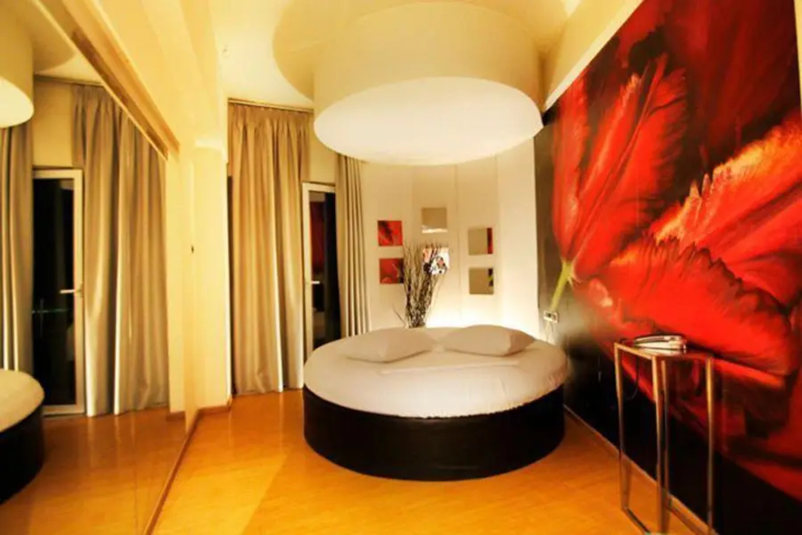 Mary Plaza Hotel