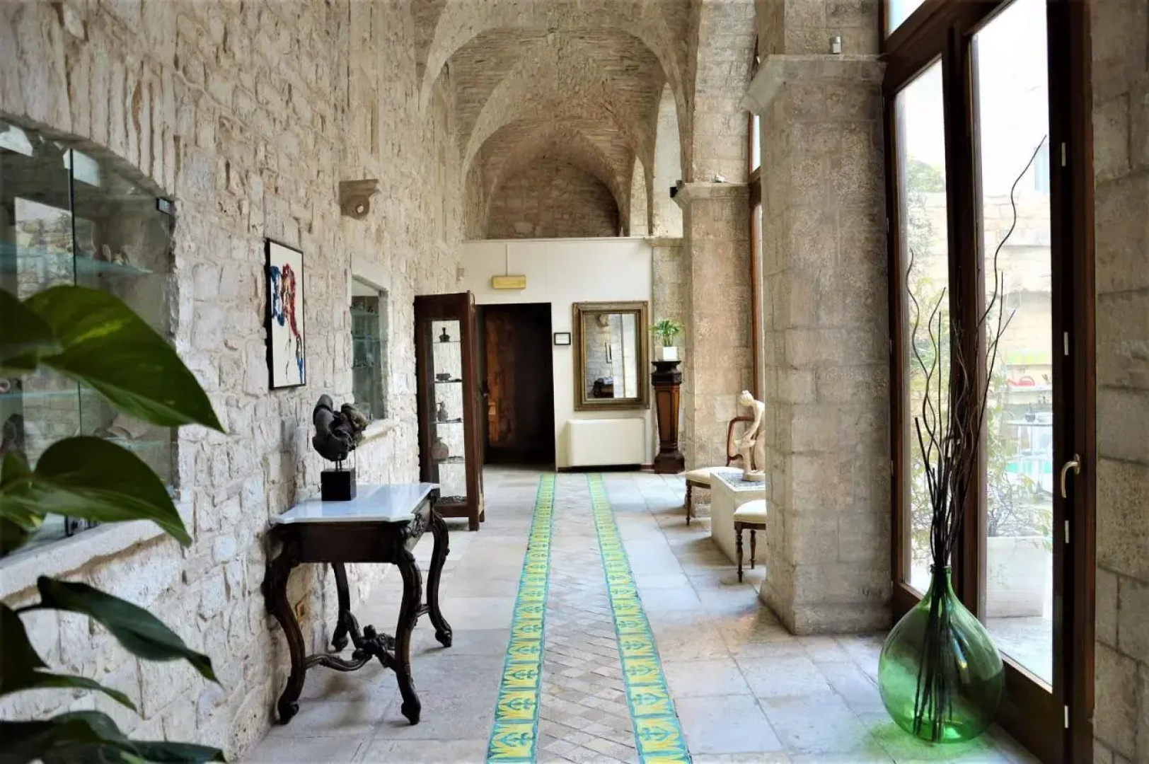 S. Martin Hotel
