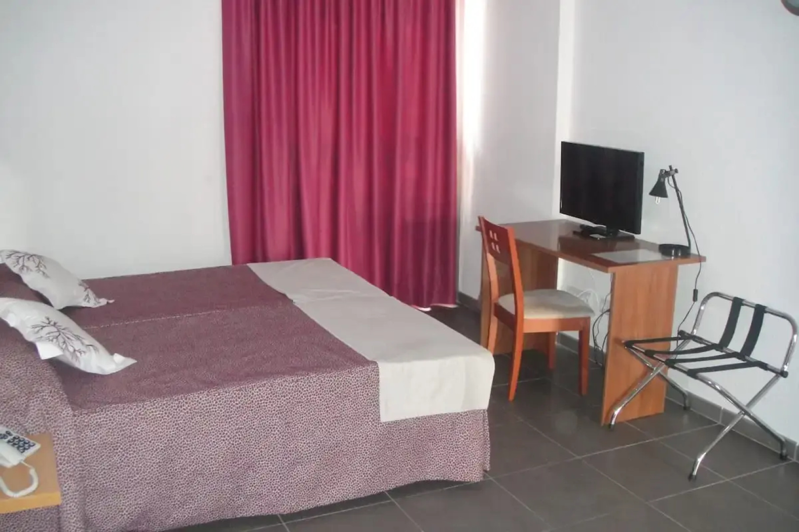 Mhc Arenales Hotel