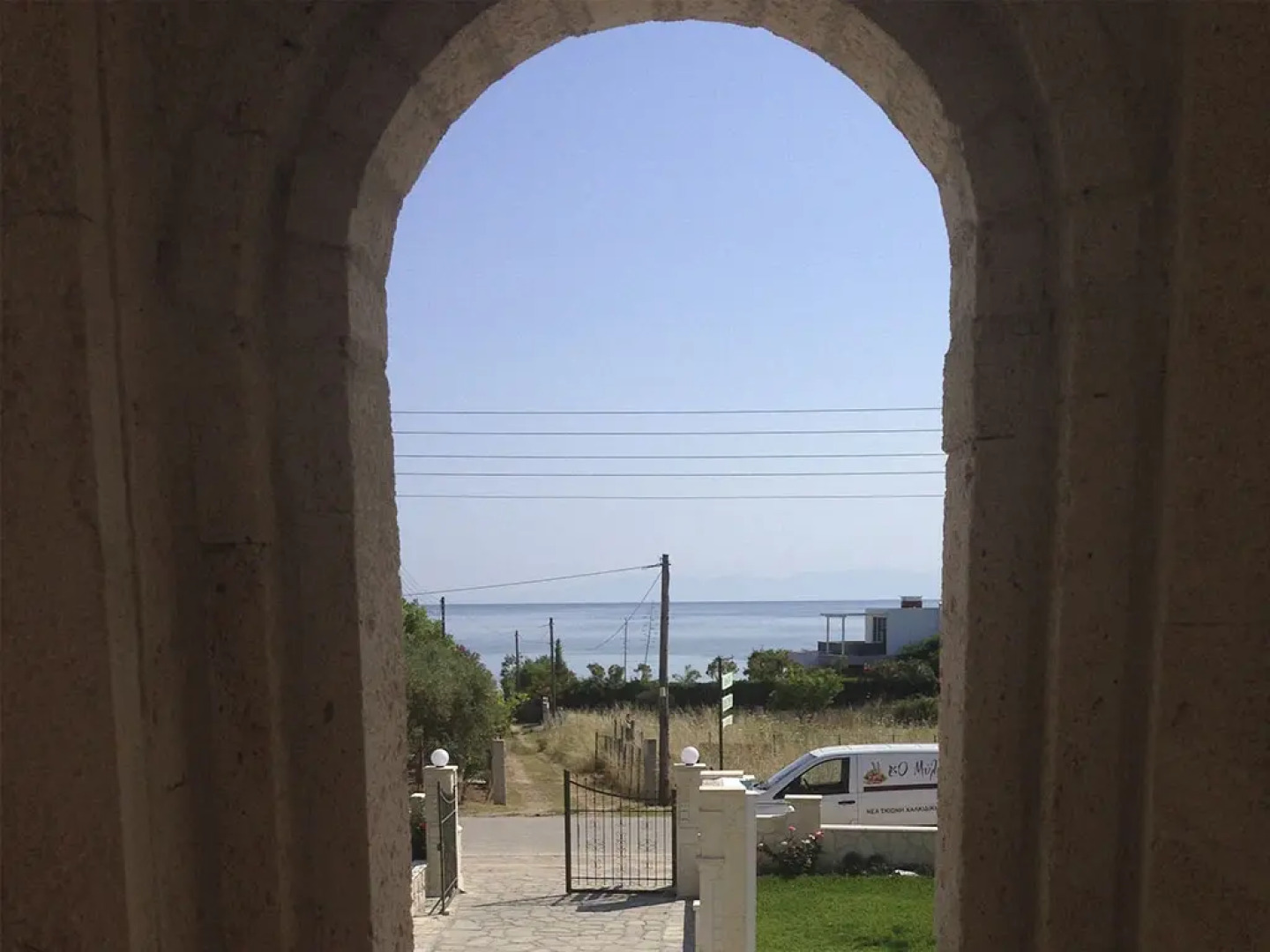 Paradisos Apartments