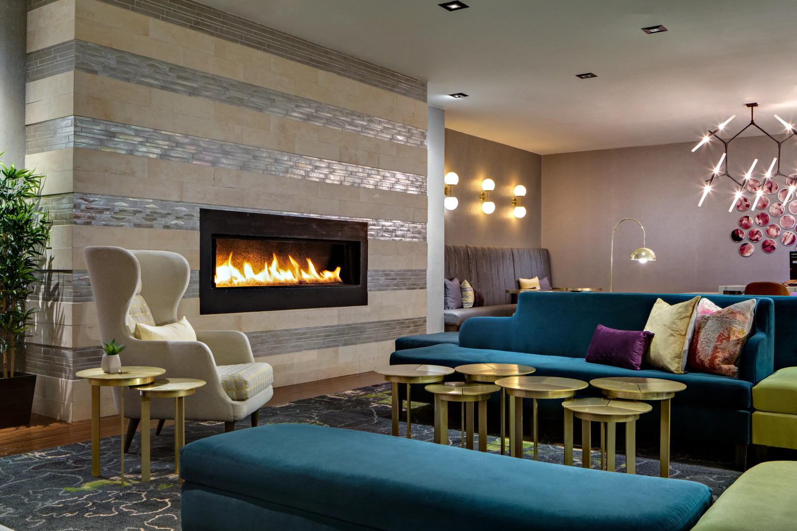 DoubleTree by Hilton Fairfield Hotel & Suites