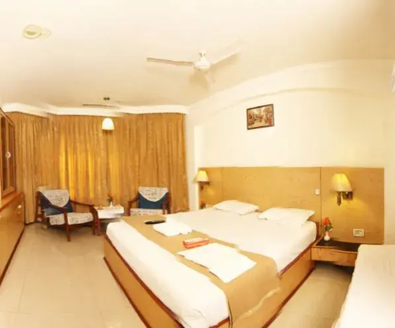 OYO 1081 Hotel Sindhu International