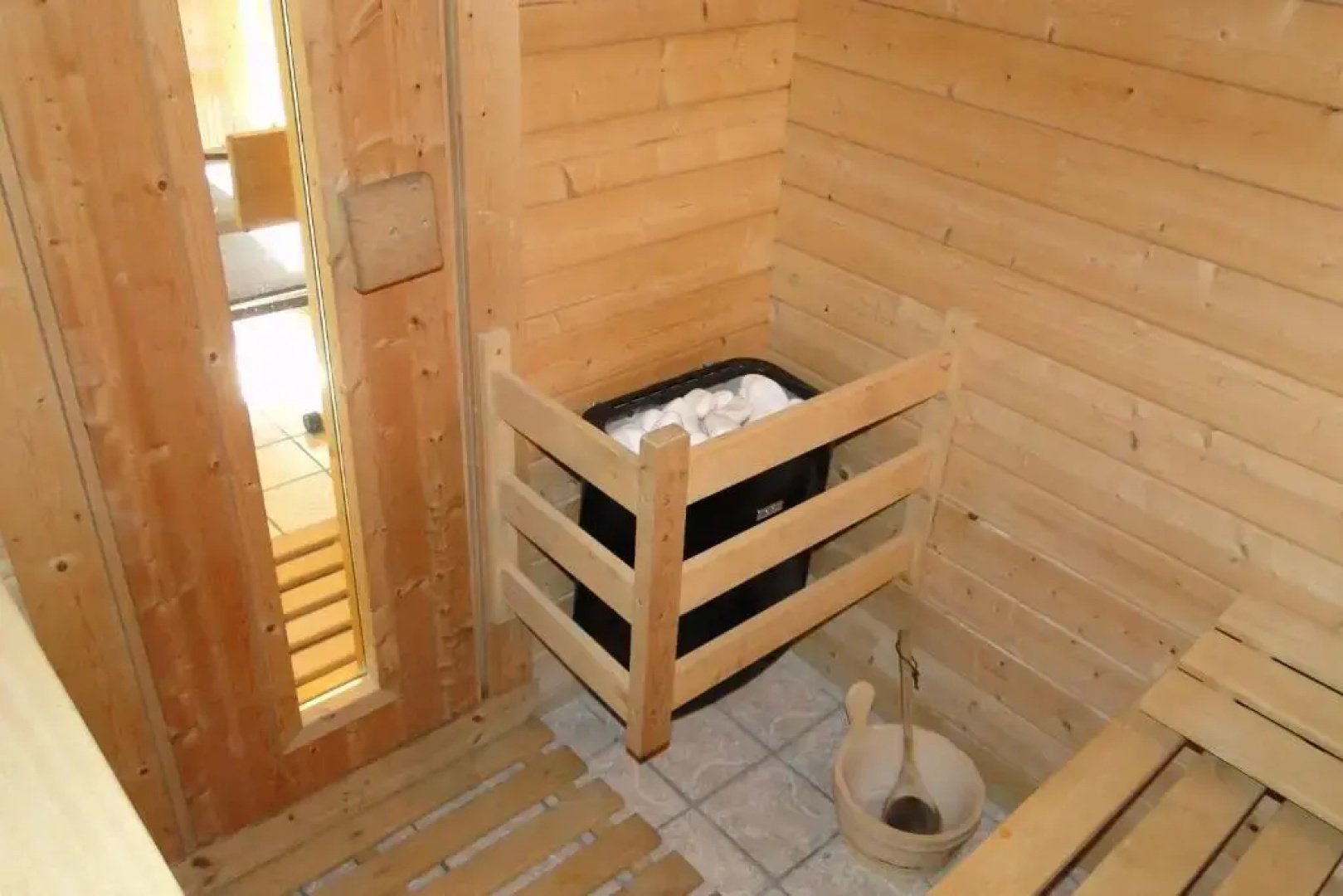 Gîte 829 Montagnes du Jura avec Spa et Sauna classé 3 étoiles