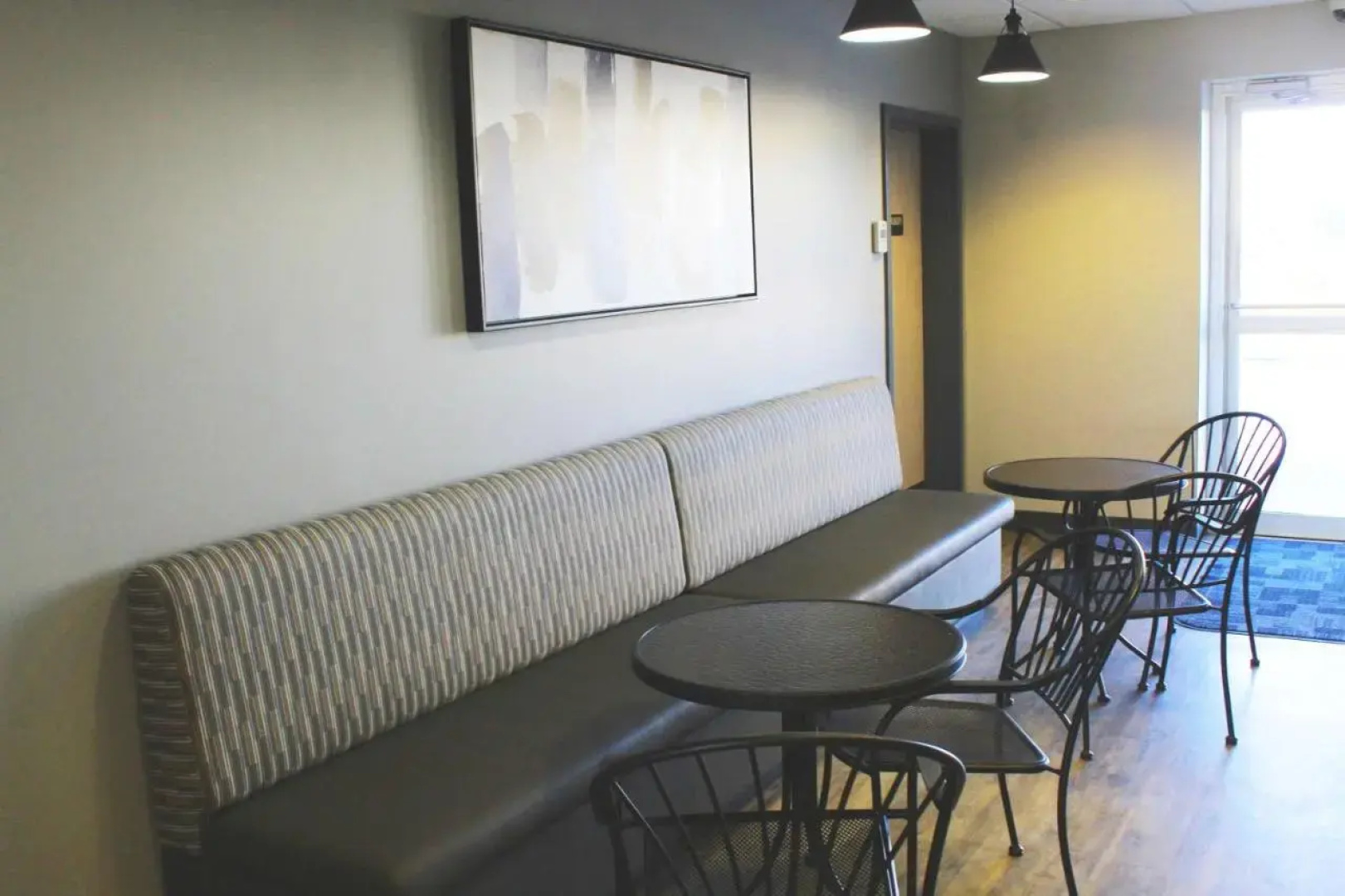 Days Inn by Wyndham Stony Plain