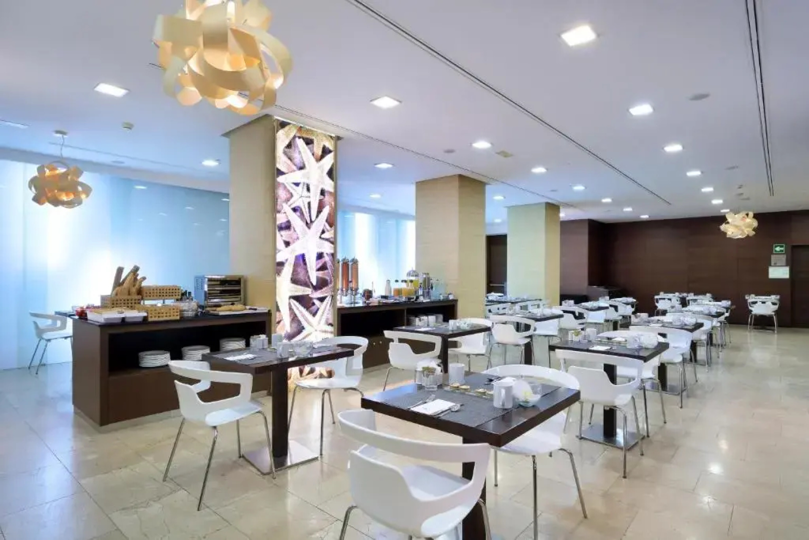 Отель Eurostars Lucentum
