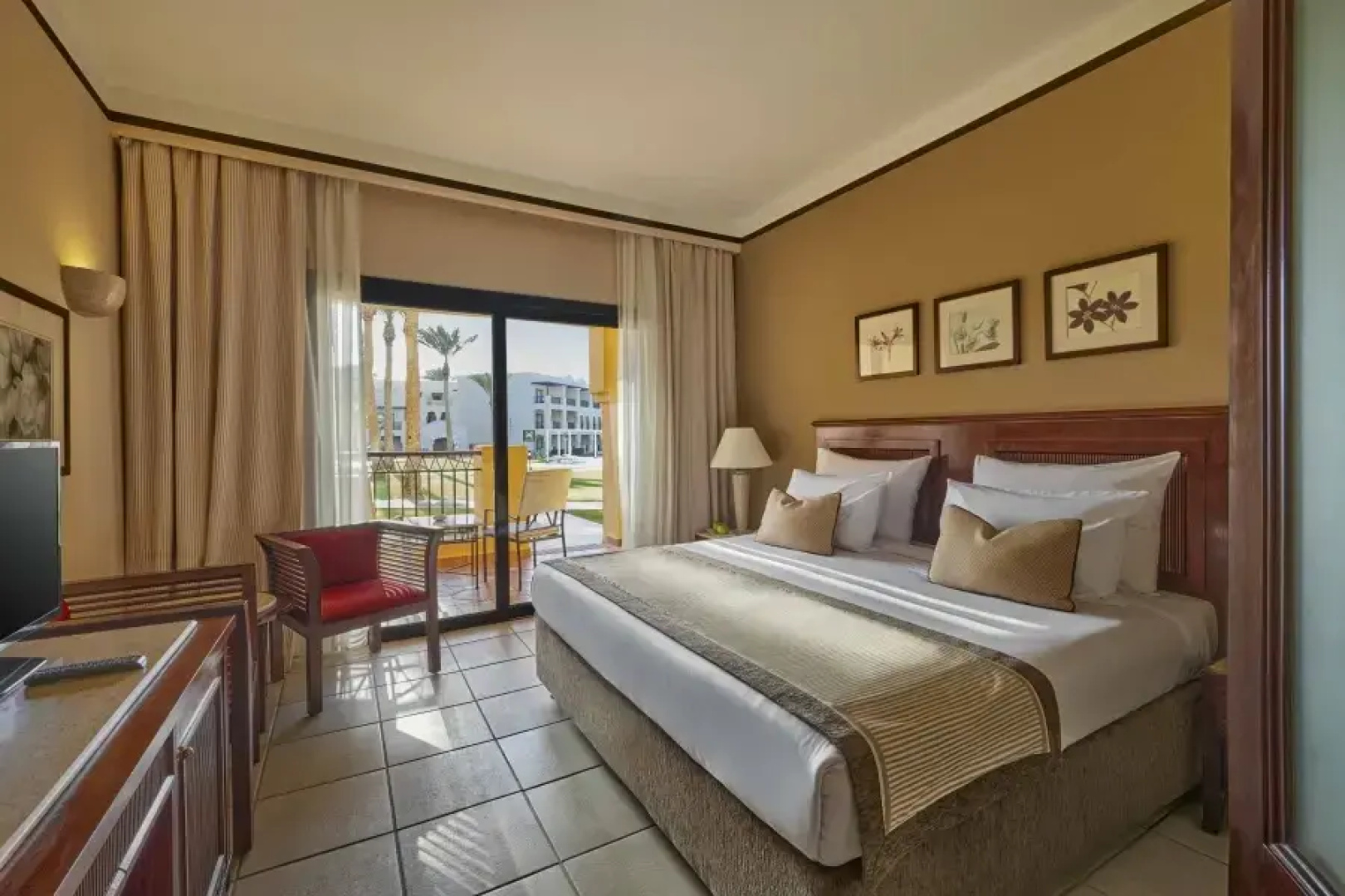 Jaz Samaya Resort