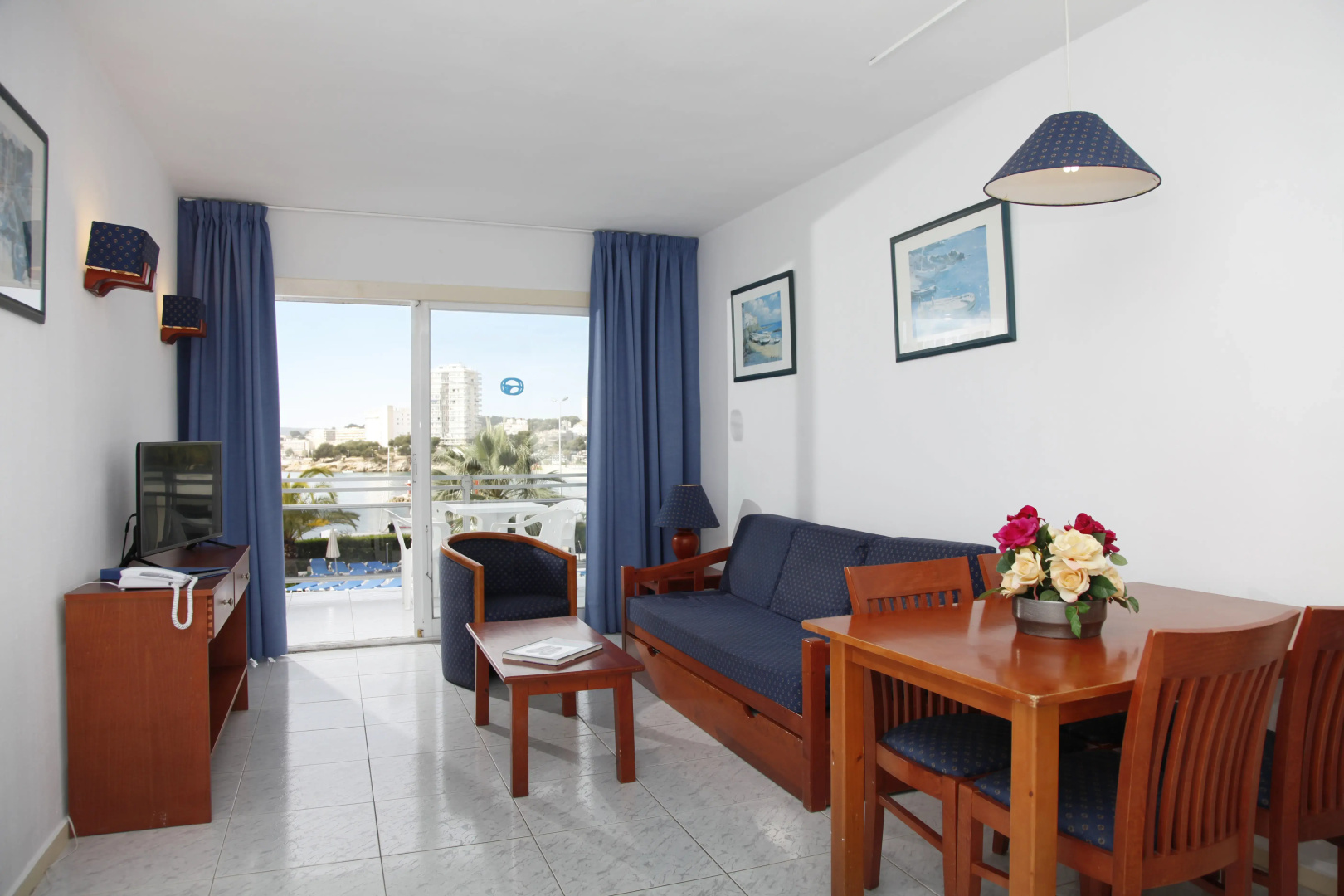 Suites Roc Portonova