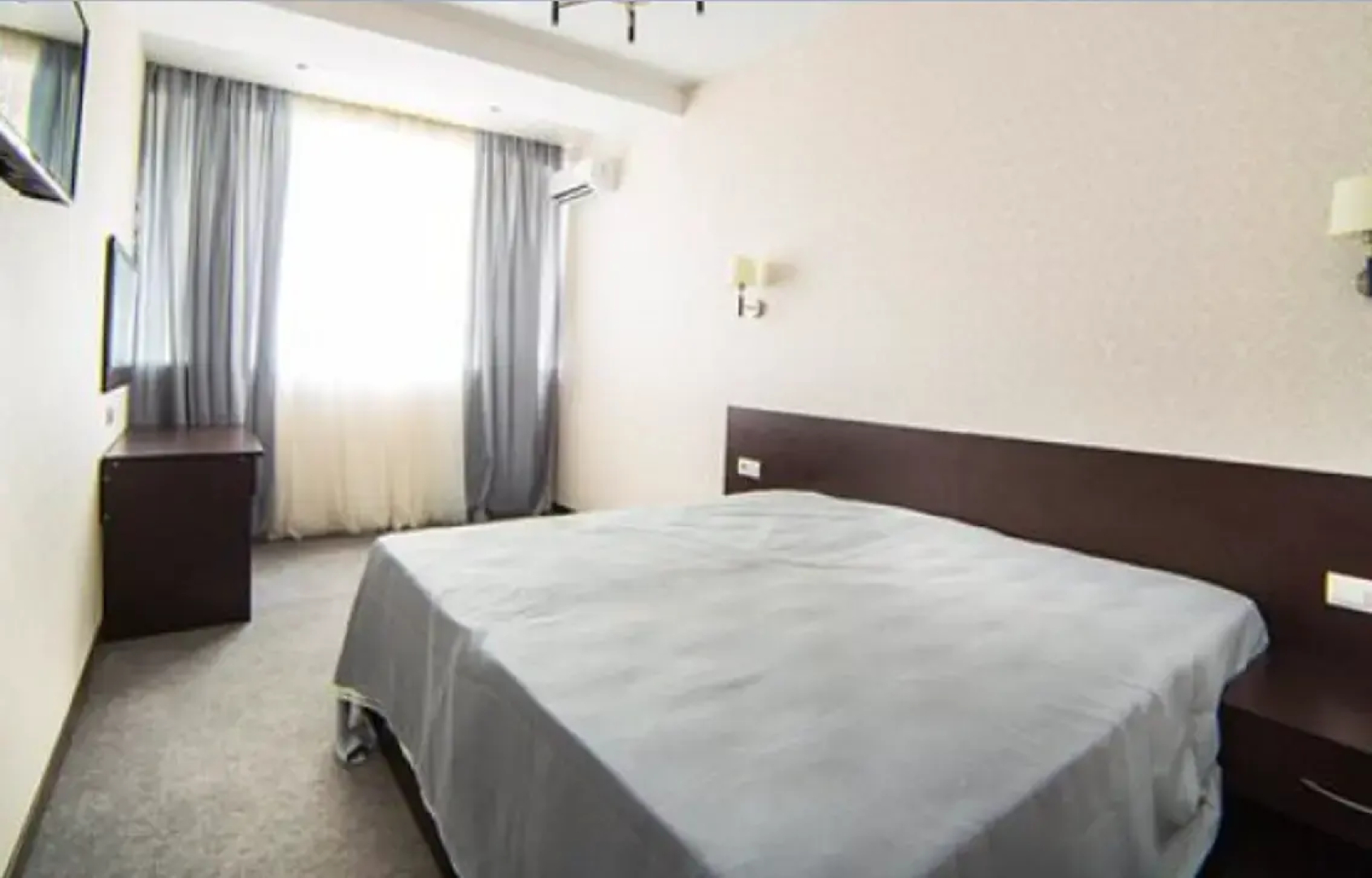 Отель Жоэквара