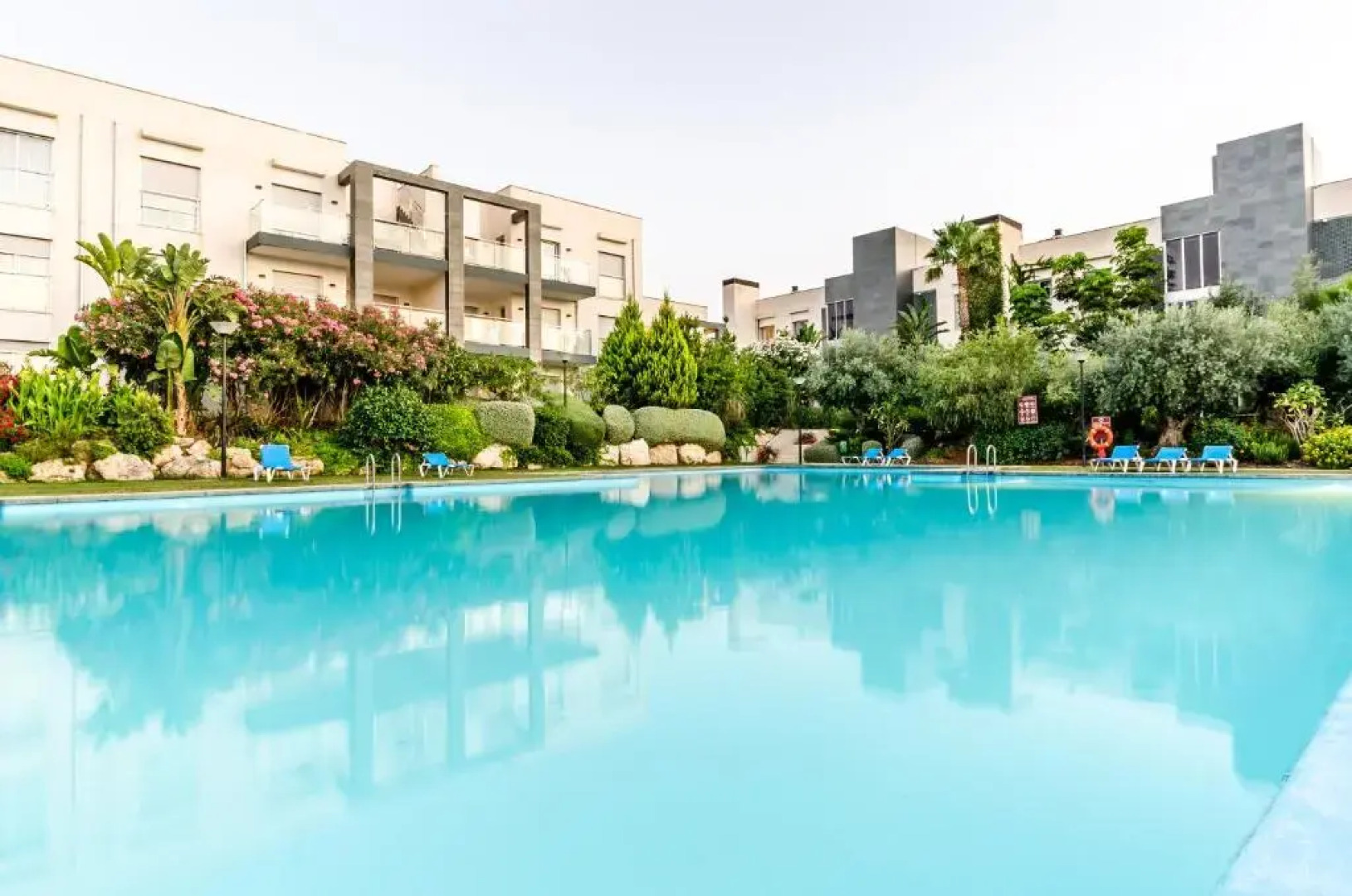 Курорт El Plantio Golf Resort