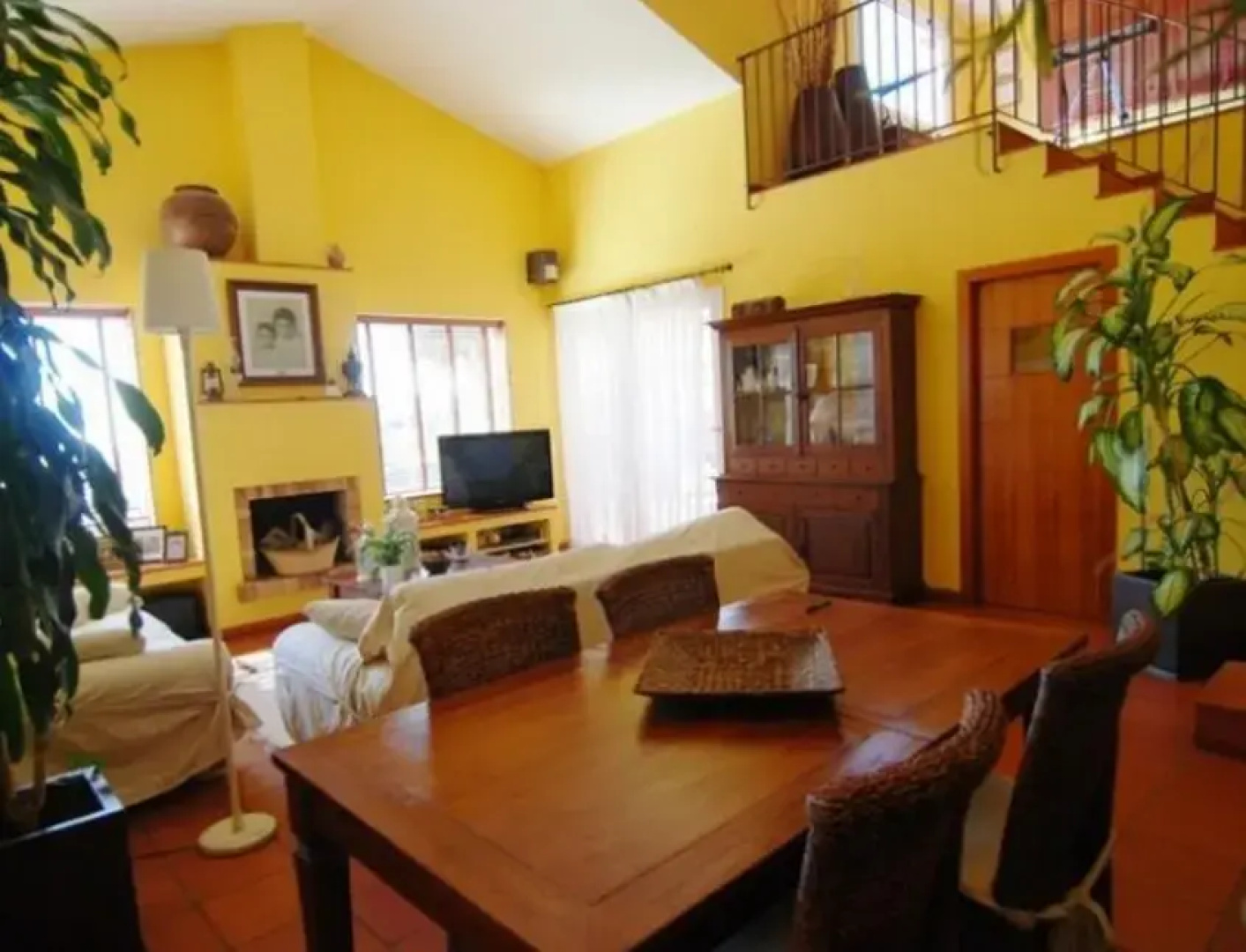 Caldes d'Estrach - 3 BR Villa - CCS 9405