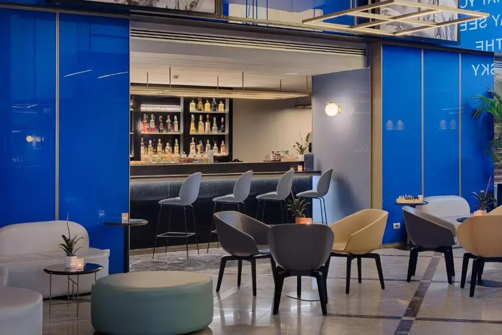 Отель NH Napoli Panorama