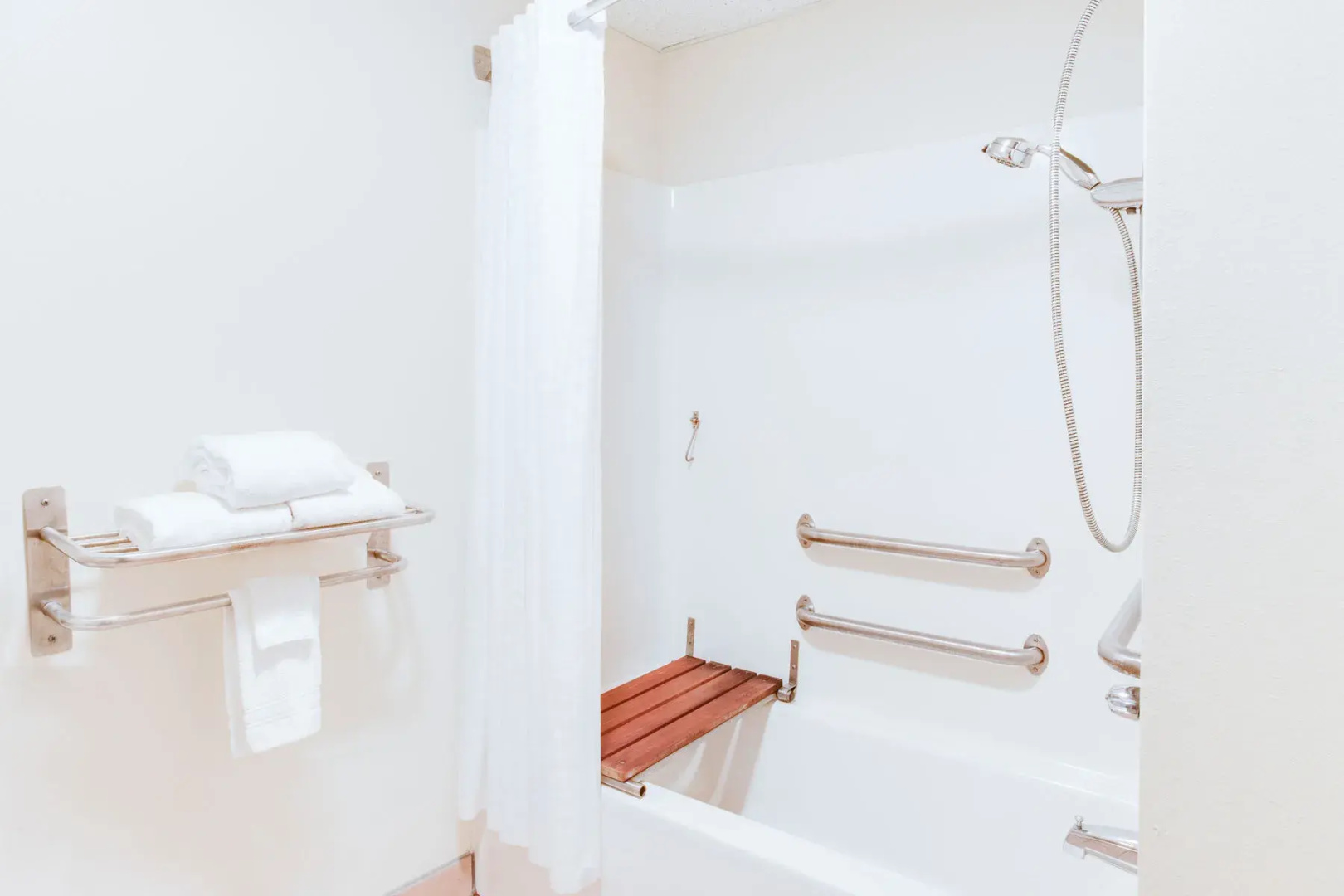 MainStay Suites LeClaire - Quad Cities