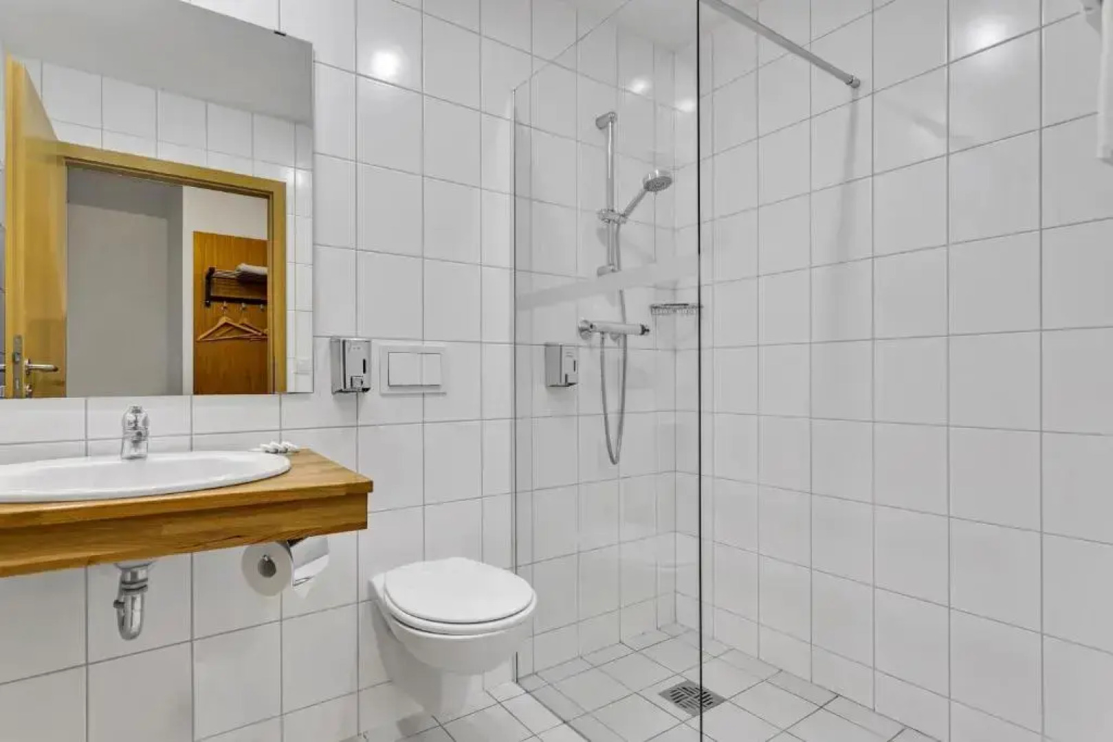 Aurora Hotel at Reykjavik-Keflavik Airport Terminal KEF