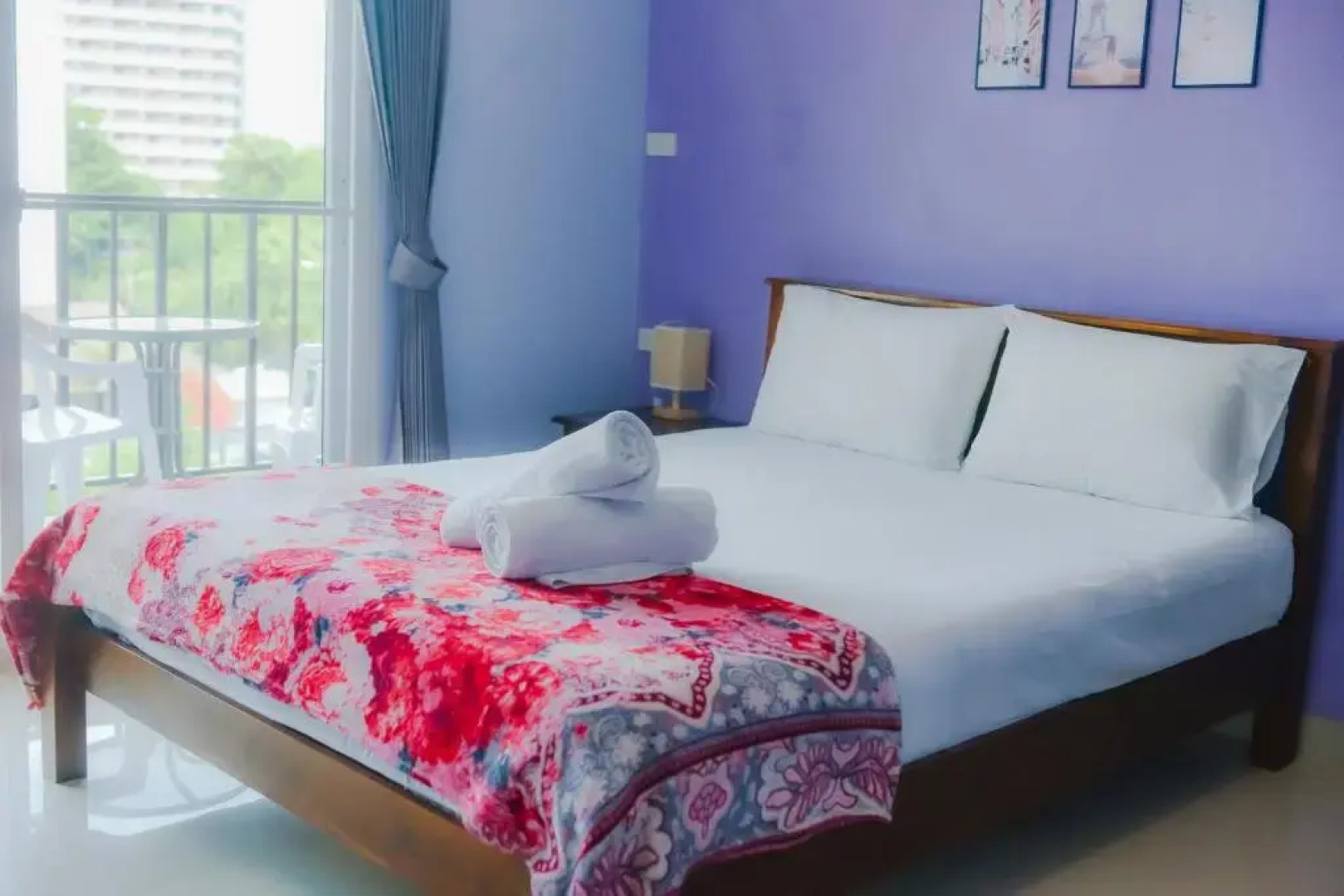 Patumnak Beach Guesthouse