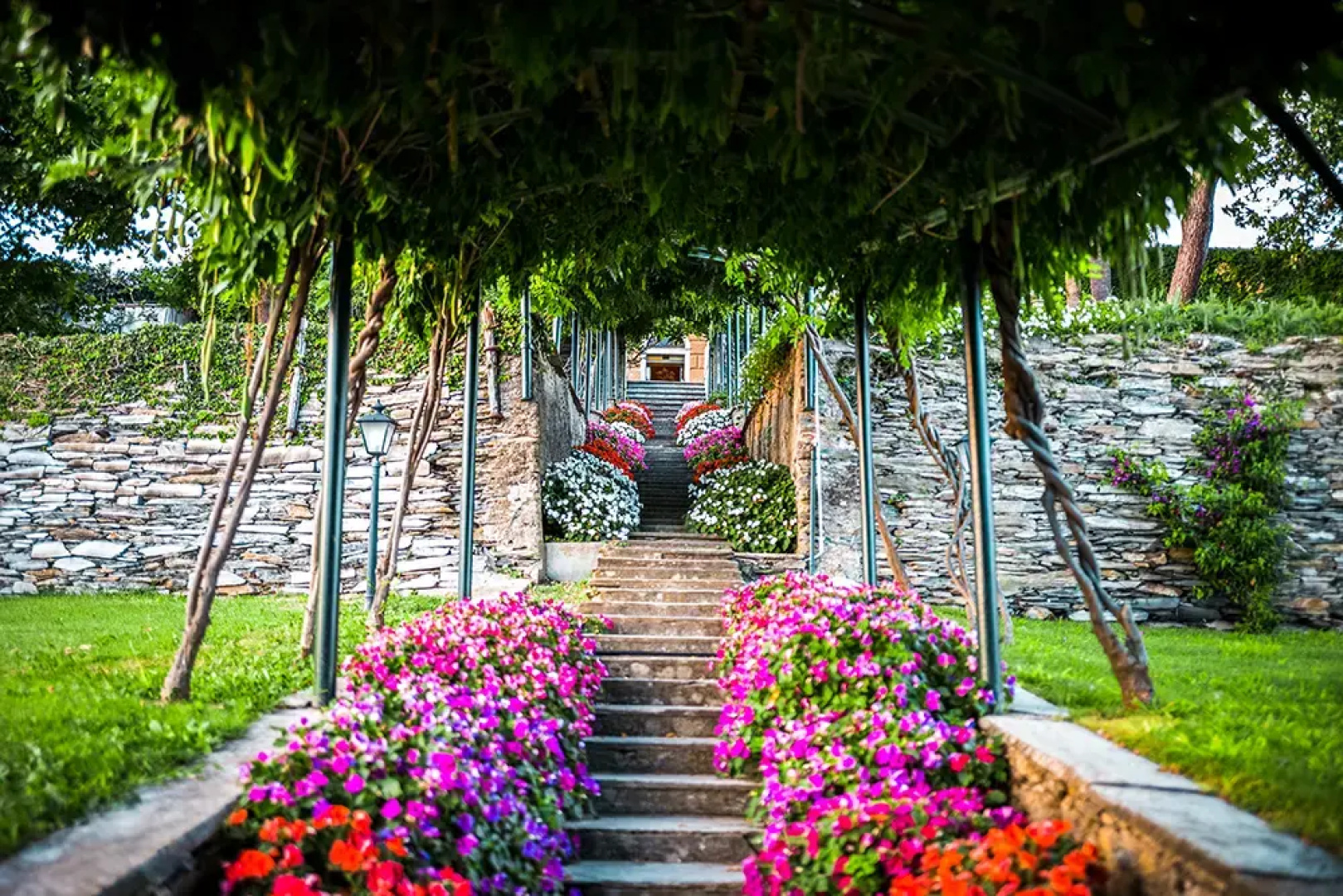 Villa Riviera Resort