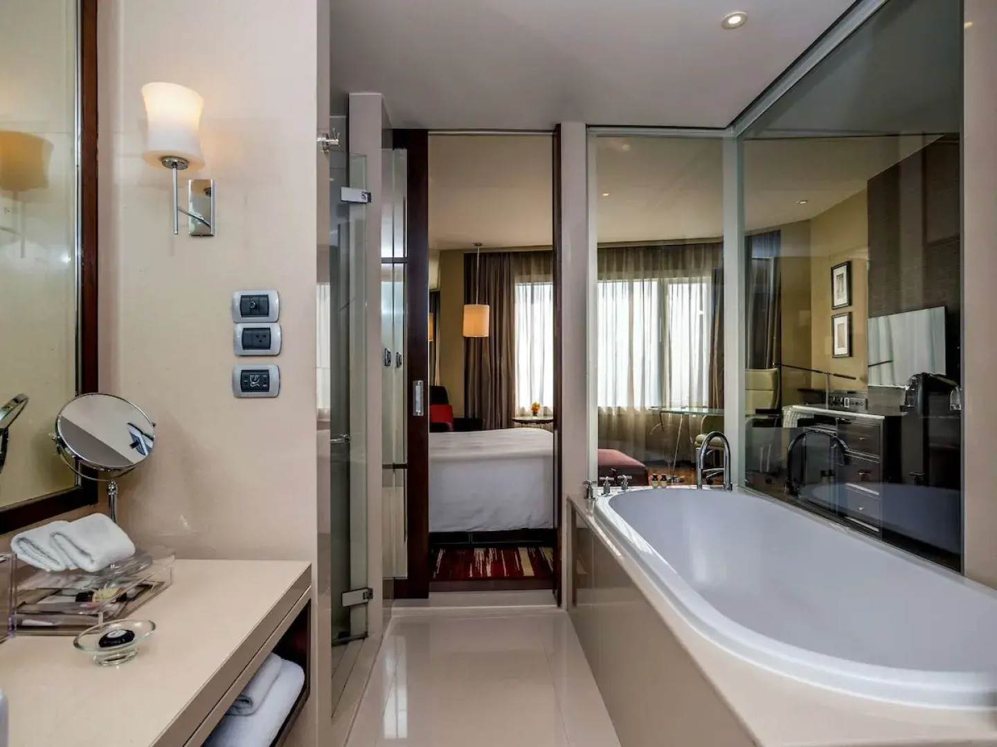 Hilton Bangkok Grande Asoke