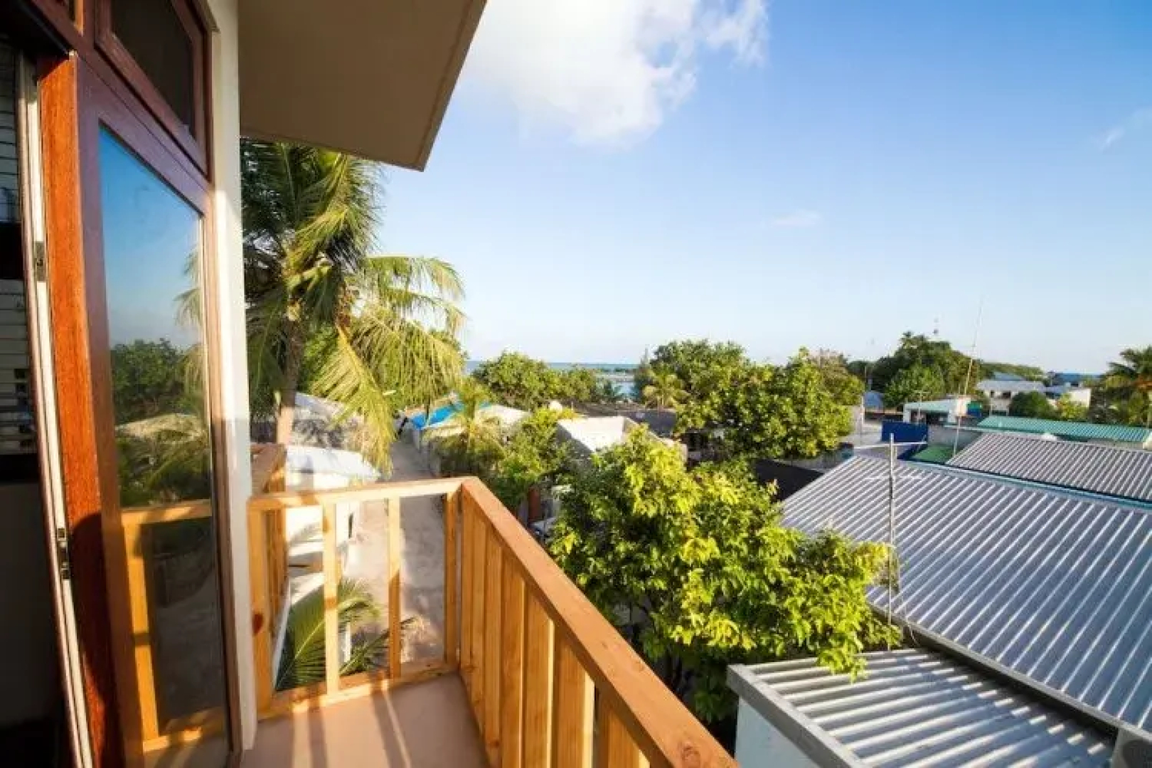 Отель Tropic Tree Hotel Maldives