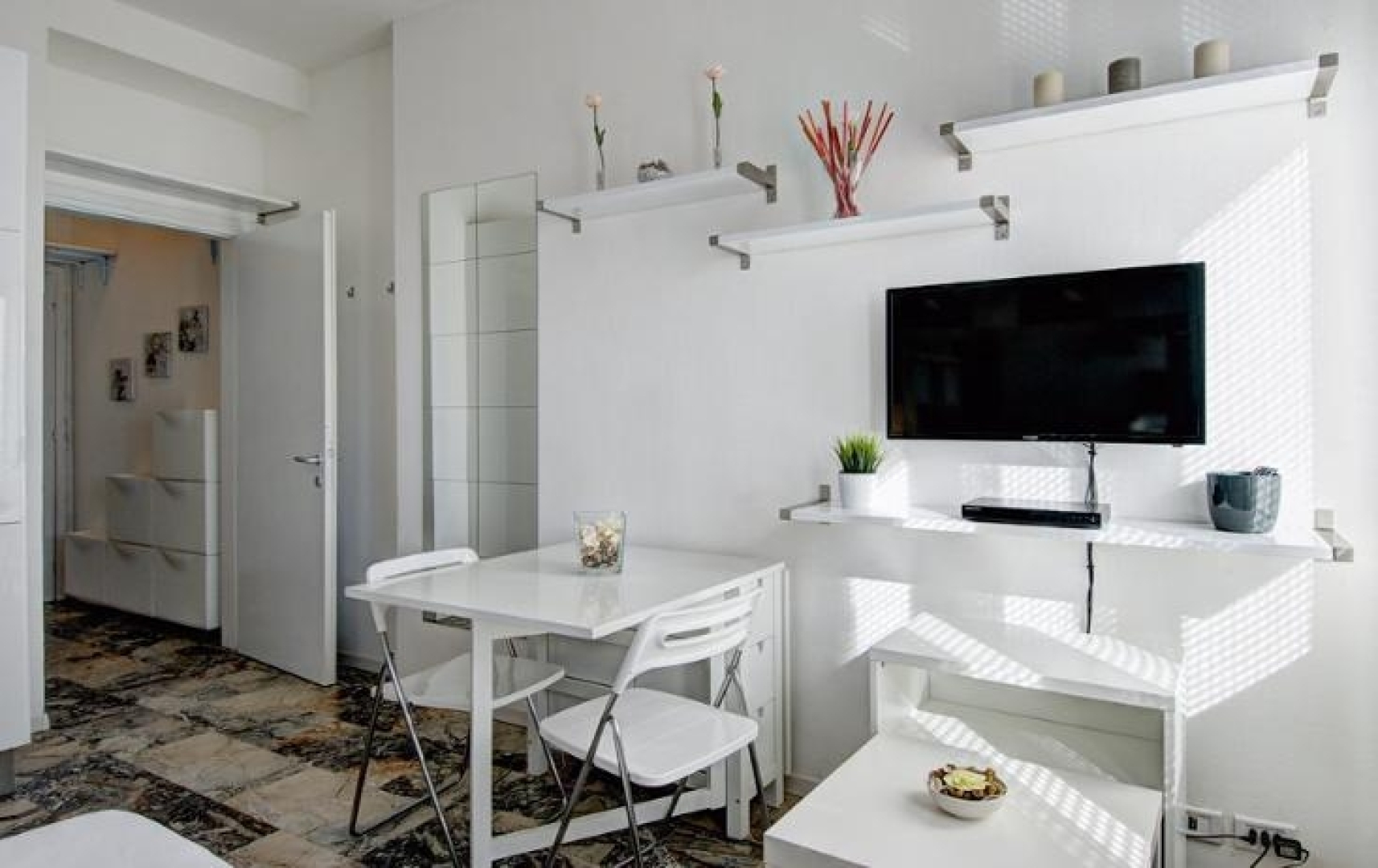 Via Sammartini - 3492 - Milan - HLD 37552