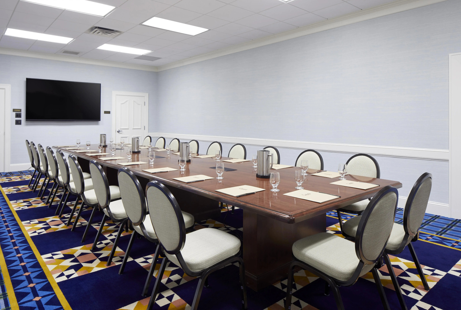 Отель Graduate by Hilton Iowa City