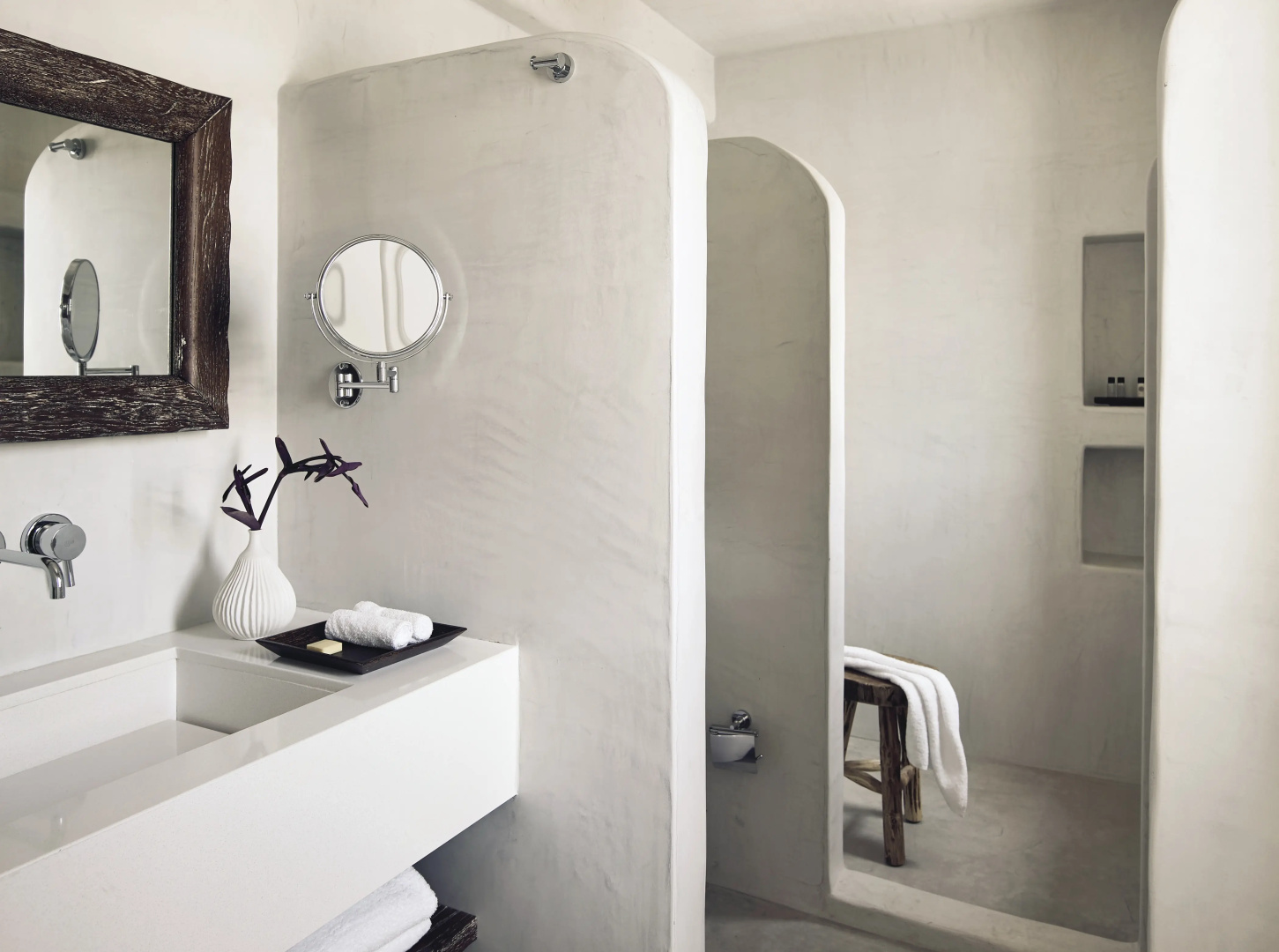 Santo Pure Oia Suites and Villas