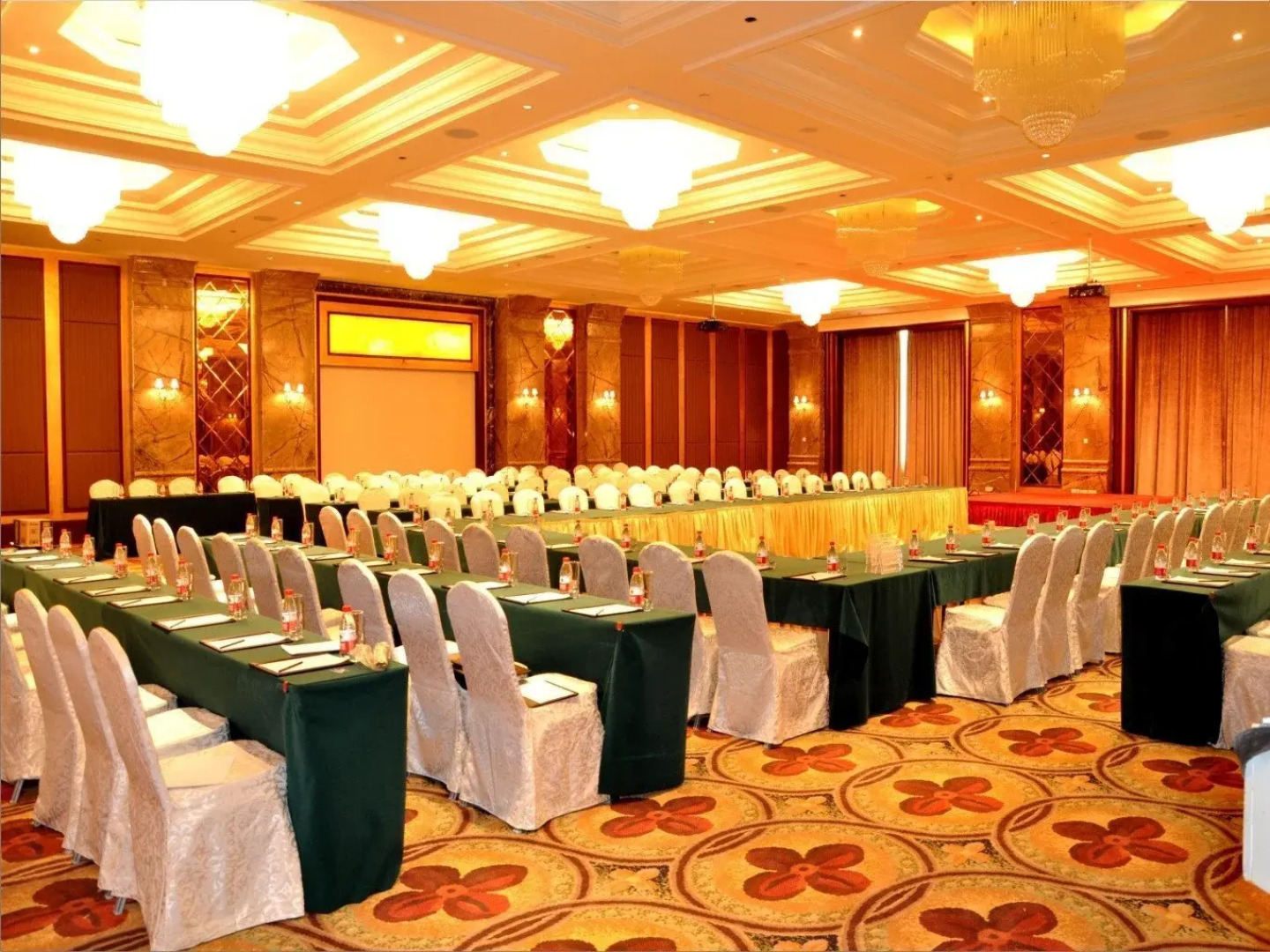 Yiquan International Hotel Zhengzhou