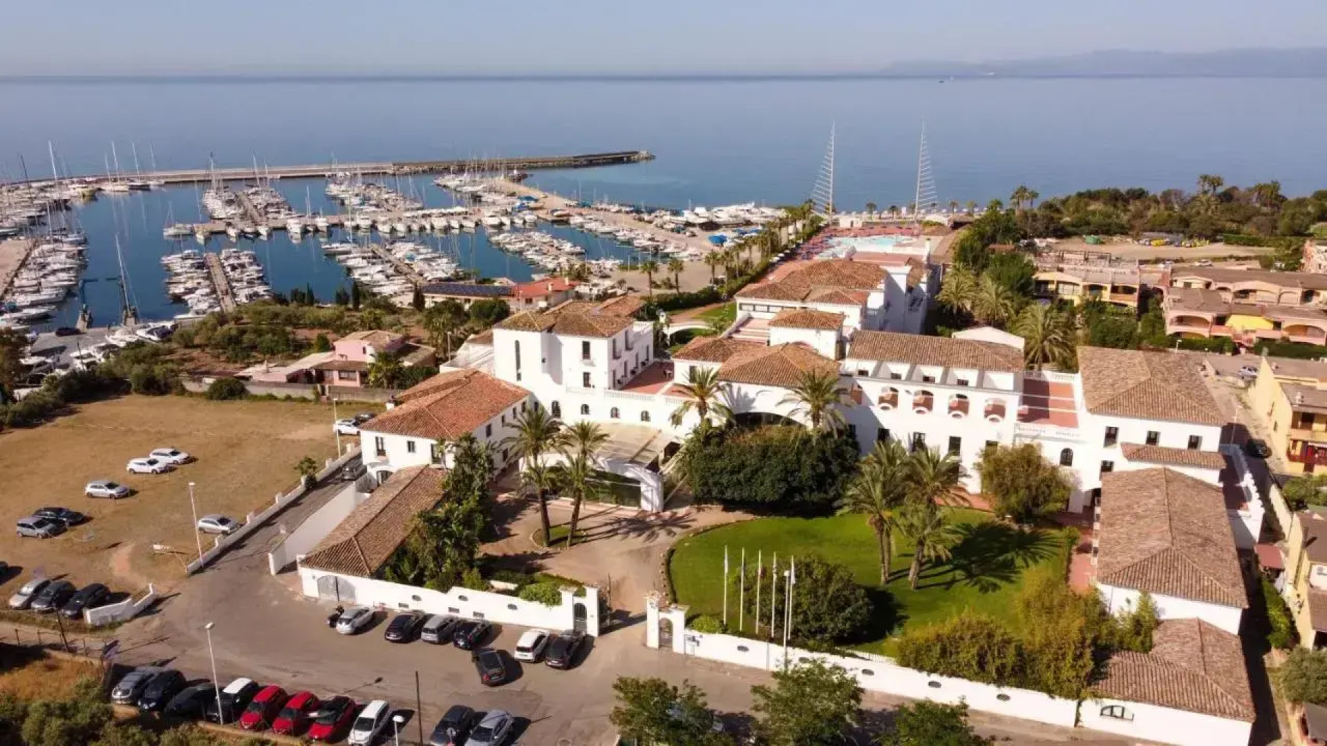 Phi Hotel Sighientu