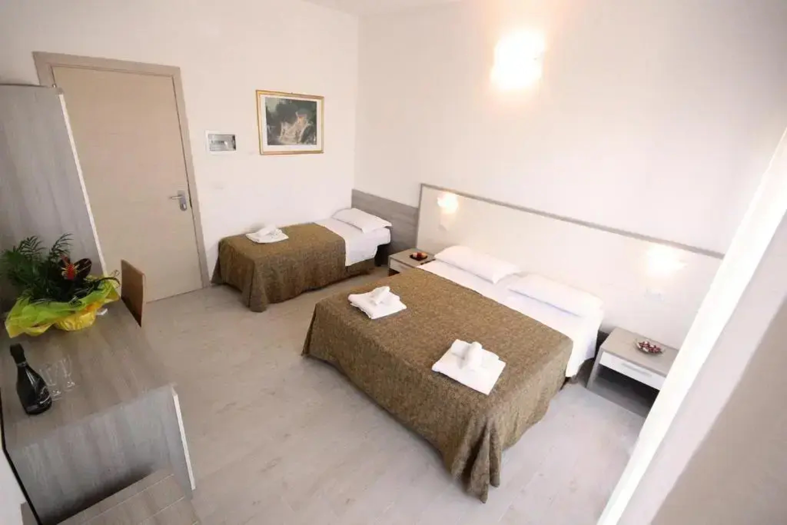 Hotel St. Gregory Park